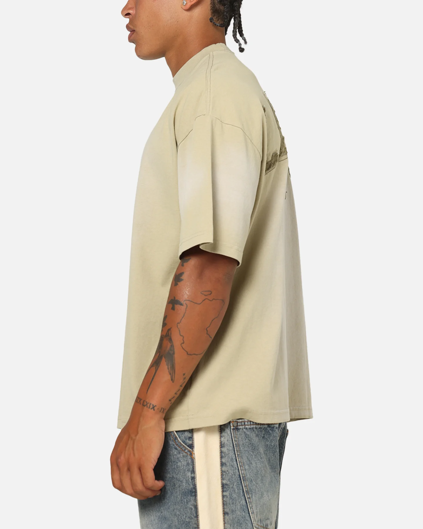 Mitchell & Ness Los Angeles Lakers Big Oversized Logo T-Shirt Gravel Stone - Image 6
