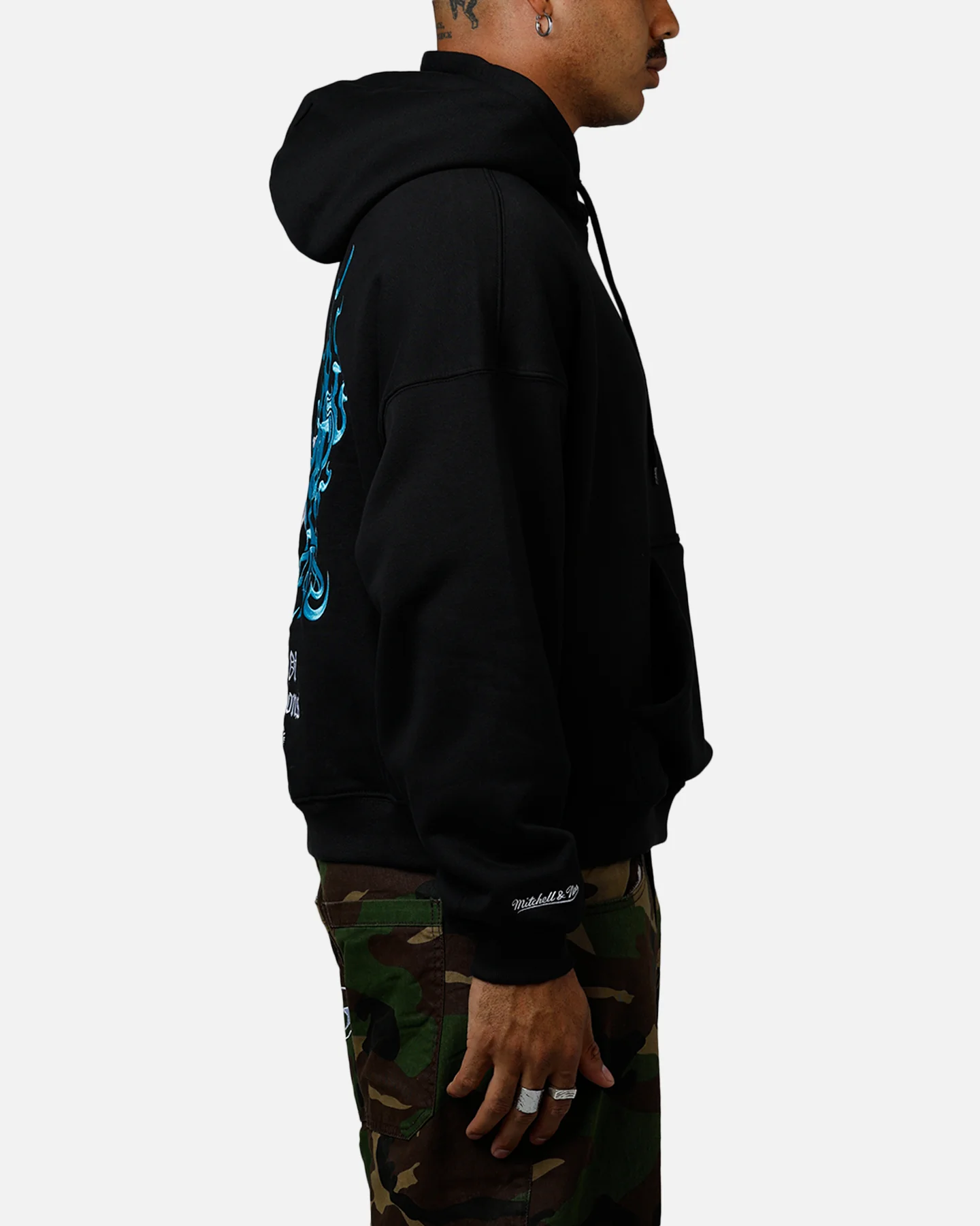 Mitchell & Ness Los Angeles Lakers City Of Champions Hoodie Black - Image 4