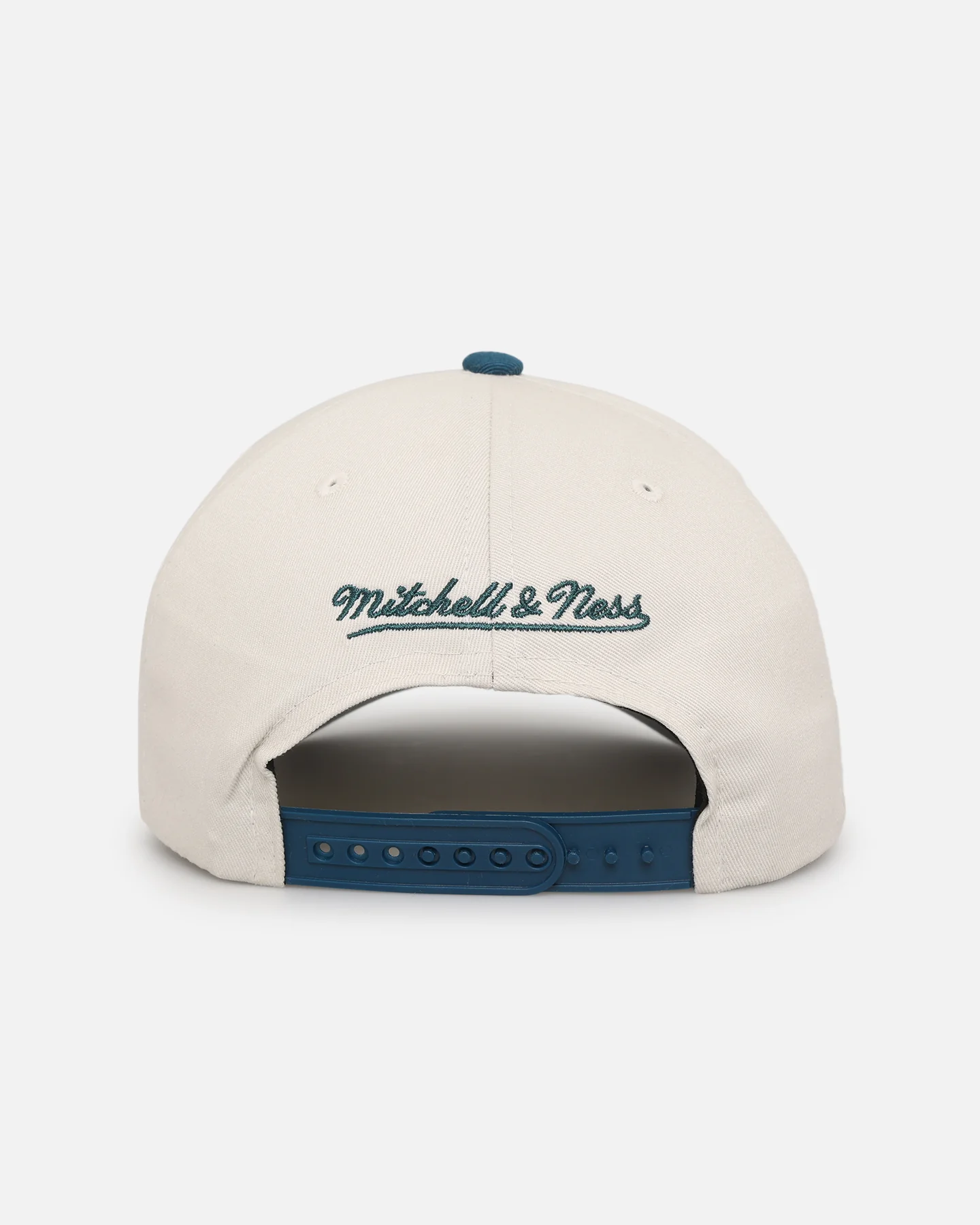 Mitchell & Ness Los Angeles Lakers 'Deep Emerald' Pro Pinch Snapback Off White/Green - Image 2