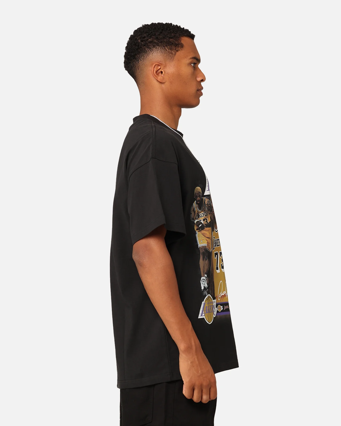 Mitchell & Ness Los Angeles Lakers Dennis Rodman Player T-Shirt Black - Image 4