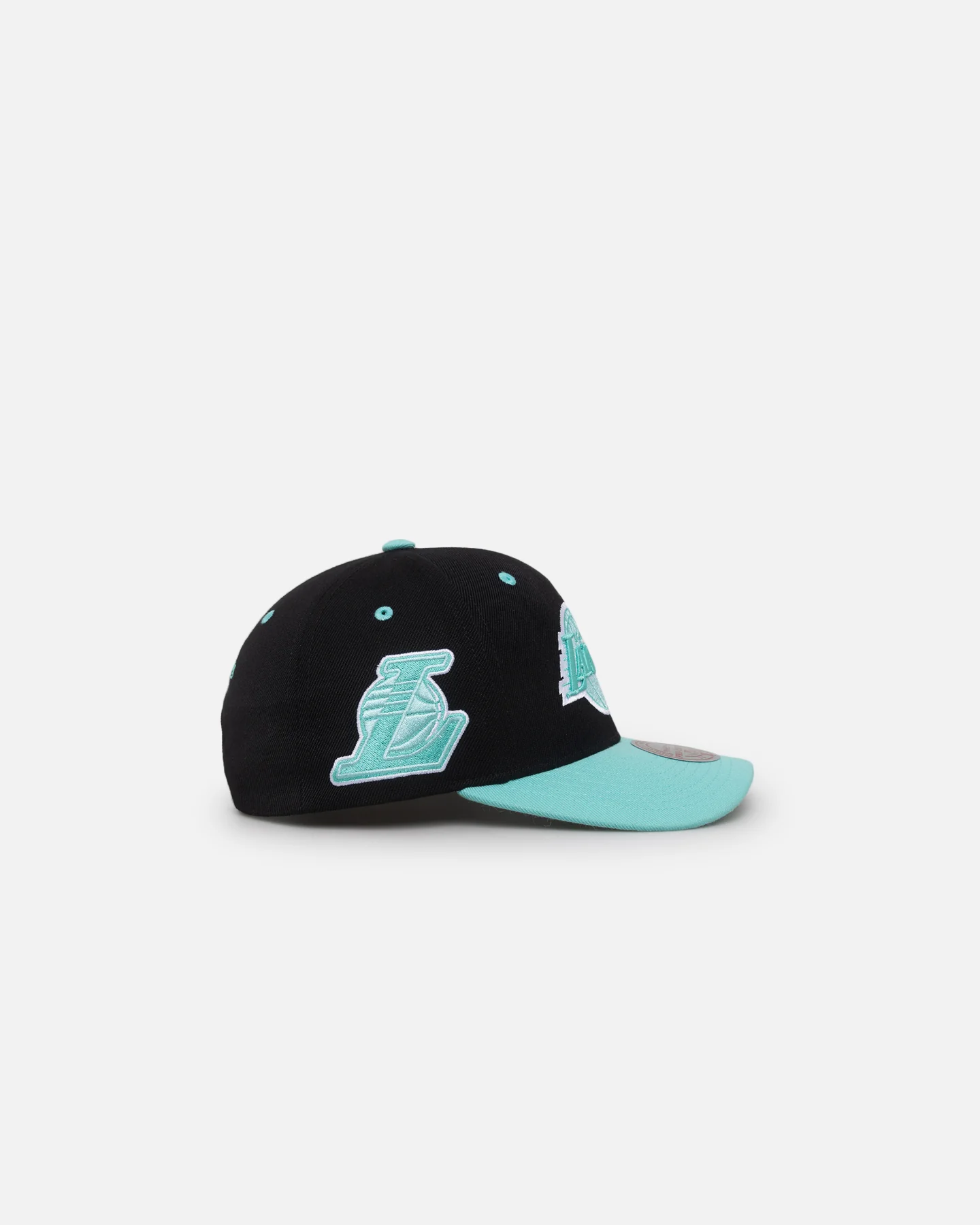 Mitchell & Ness Los Angeles Lakers "Ice Blue" Script Origin Snapback Black/Ice Blue - Image 3