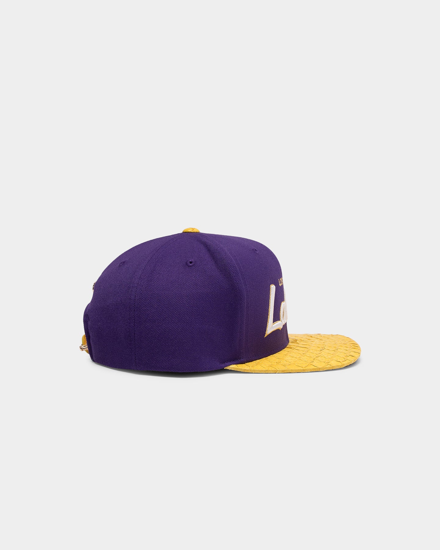 Mitchell & Ness Los Angeles Lakers Lux Carp Script Snapback Purple/ Yellow - Image 3