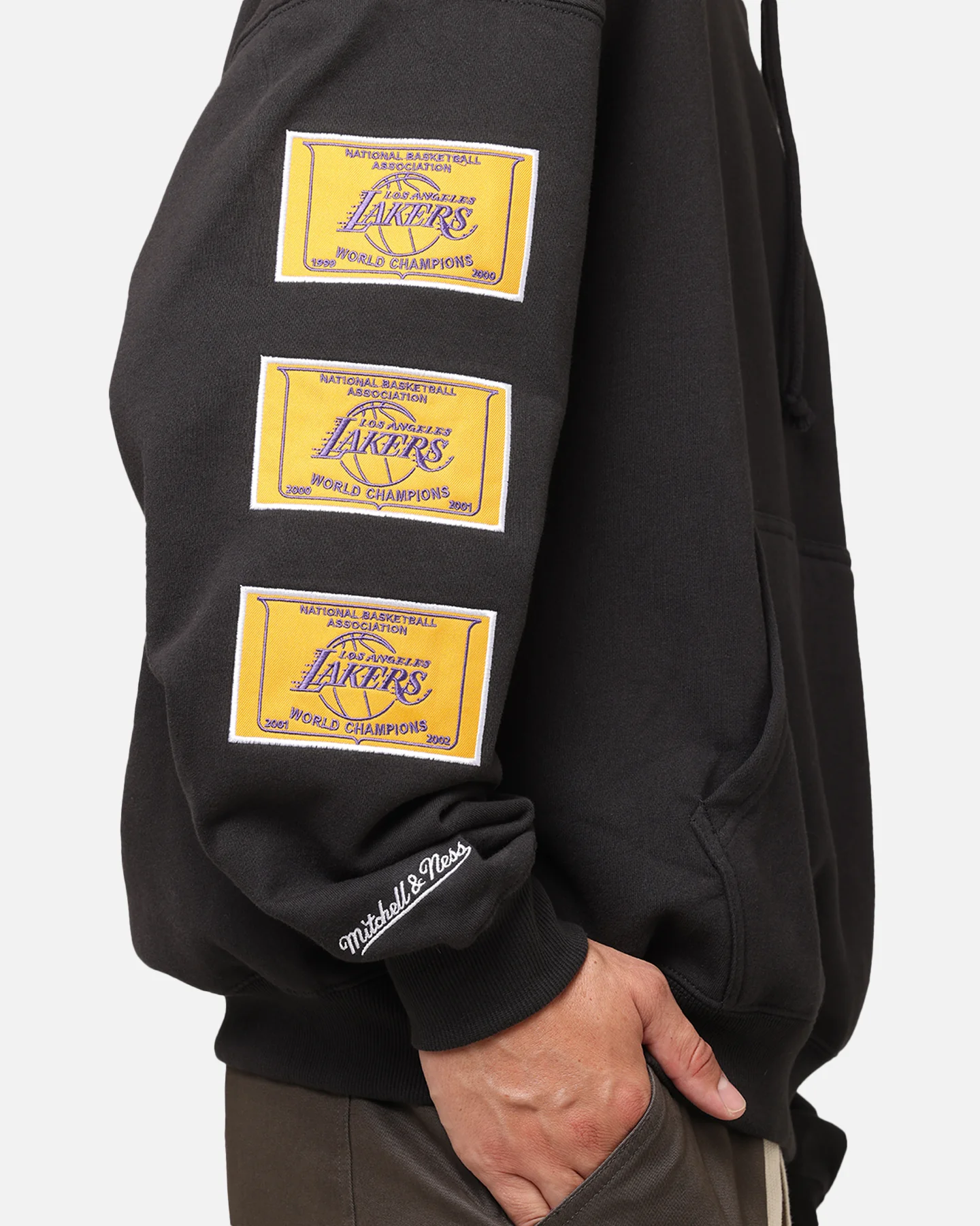 Mitchell & Ness Los Angeles Lakers Pinnacle Hoodie Faded Black - Image 8