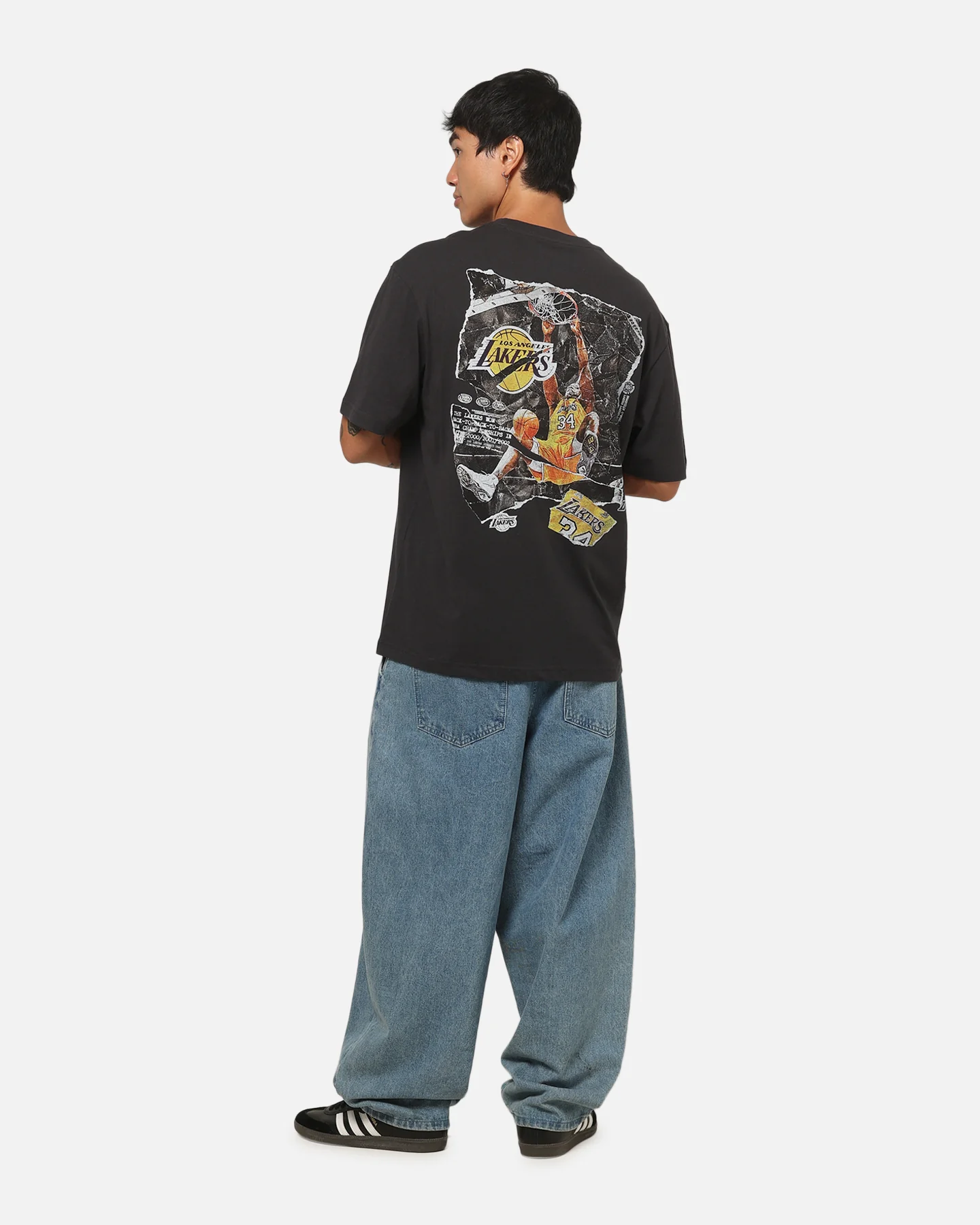 Mitchell & Ness Los Angeles Lakers Shaquille O'Neal Ripped Player T-Shirt Washed Black - Image 3