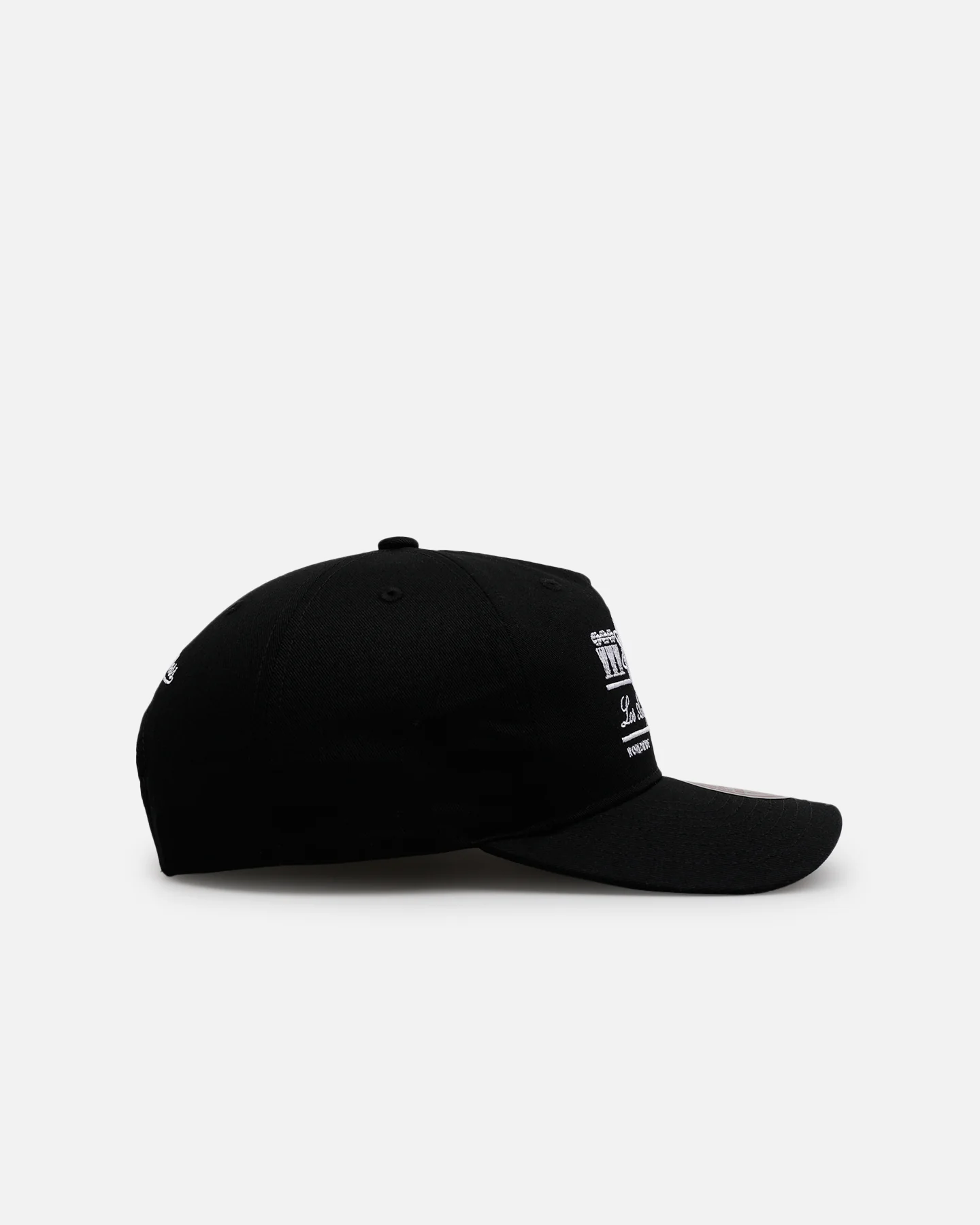 Mitchell & Ness Los Angeles Lakers 'Worldwide' Deadstock Snapback Black - Image 3