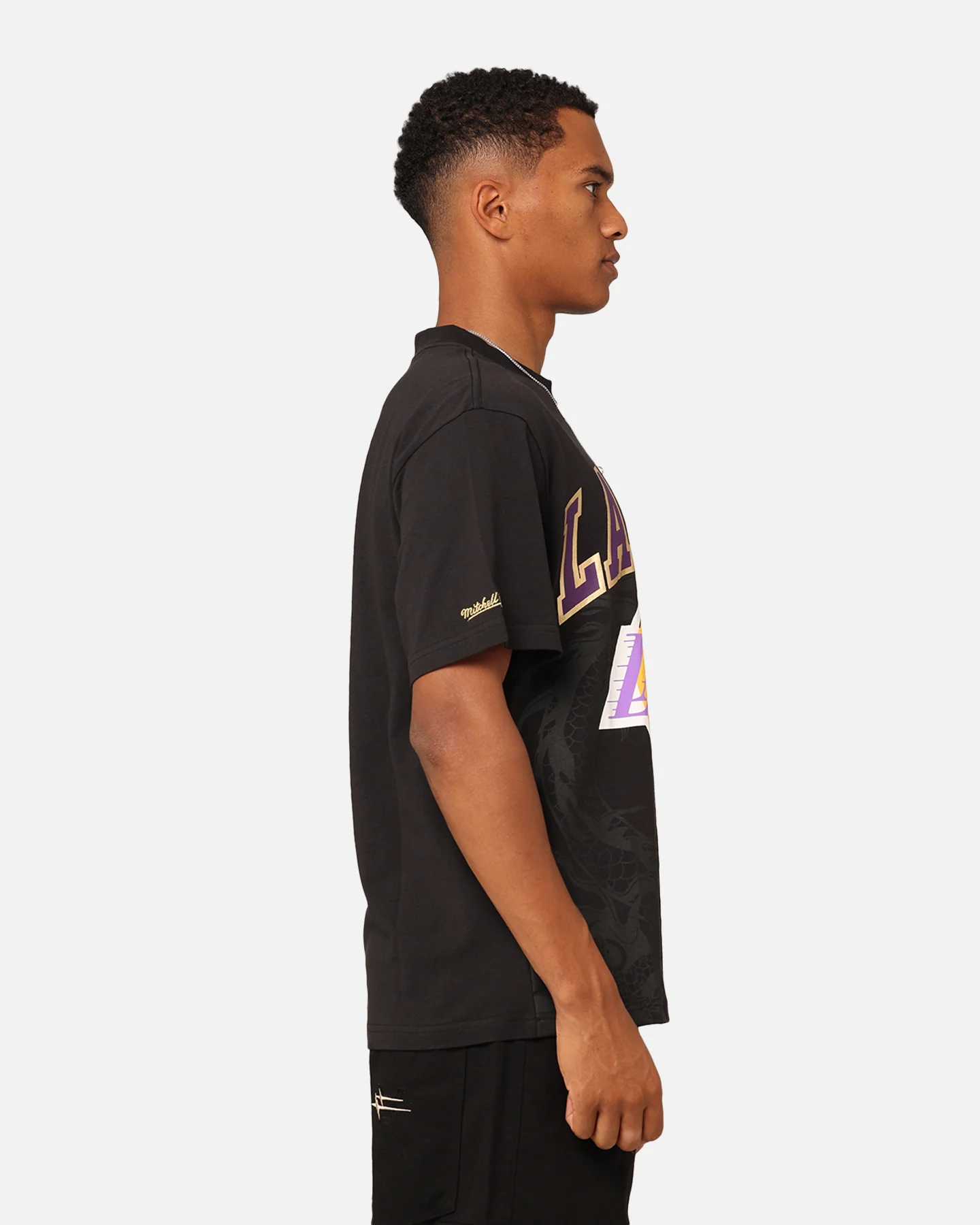 Mitchell & Ness Los Angeles Lakers Year Of The Dragon T-Shirt Faded Black - Image 5