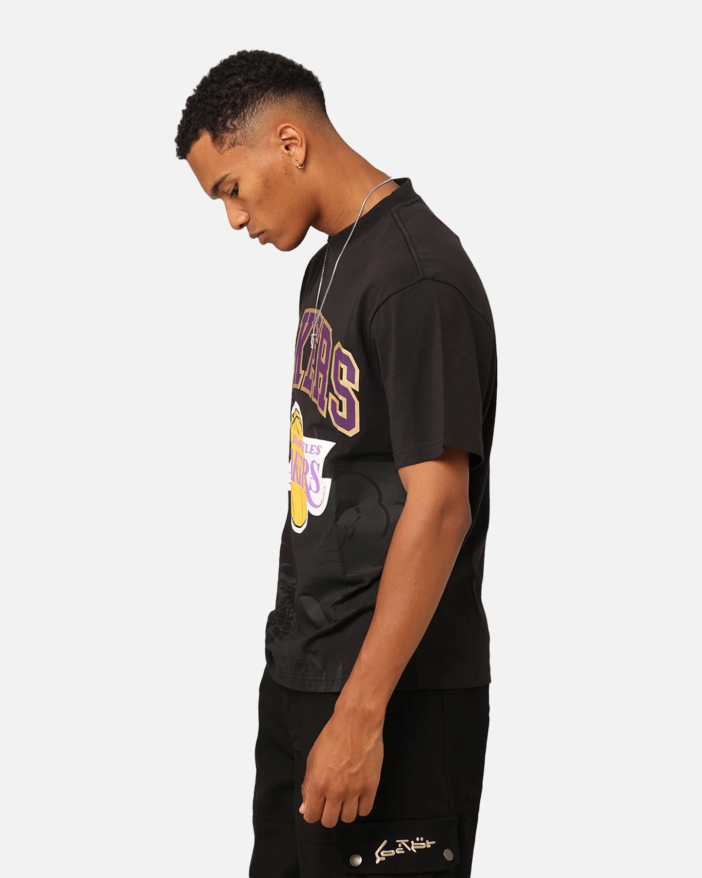 Mitchell & Ness Los Angeles Lakers Year Of The Dragon T-Shirt Faded Black - Image 6