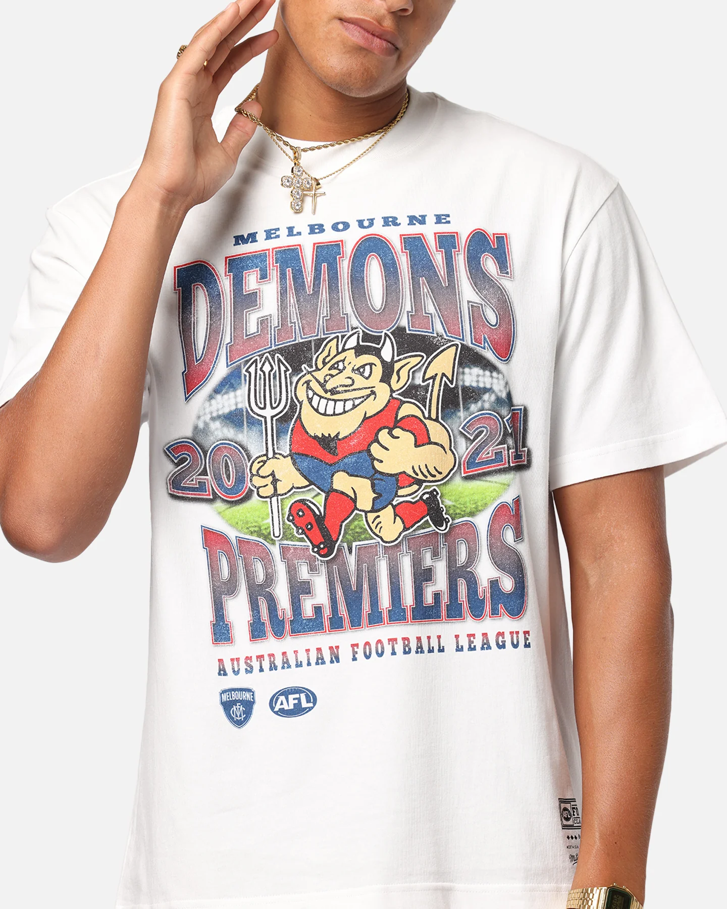 Mitchell & Ness Melbourne Demons Mascot T-Shirt Vintage White - Image 6