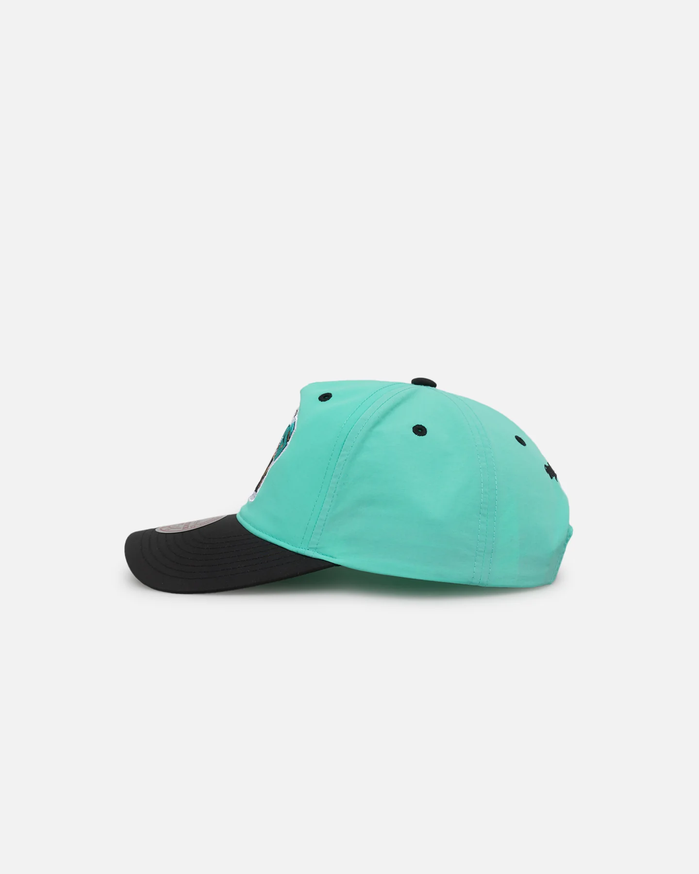 Mitchell & Ness Memphis Grizzlies Nylon Deadstock 2-Tone Snapback Bright Aqua/Black - Image 4