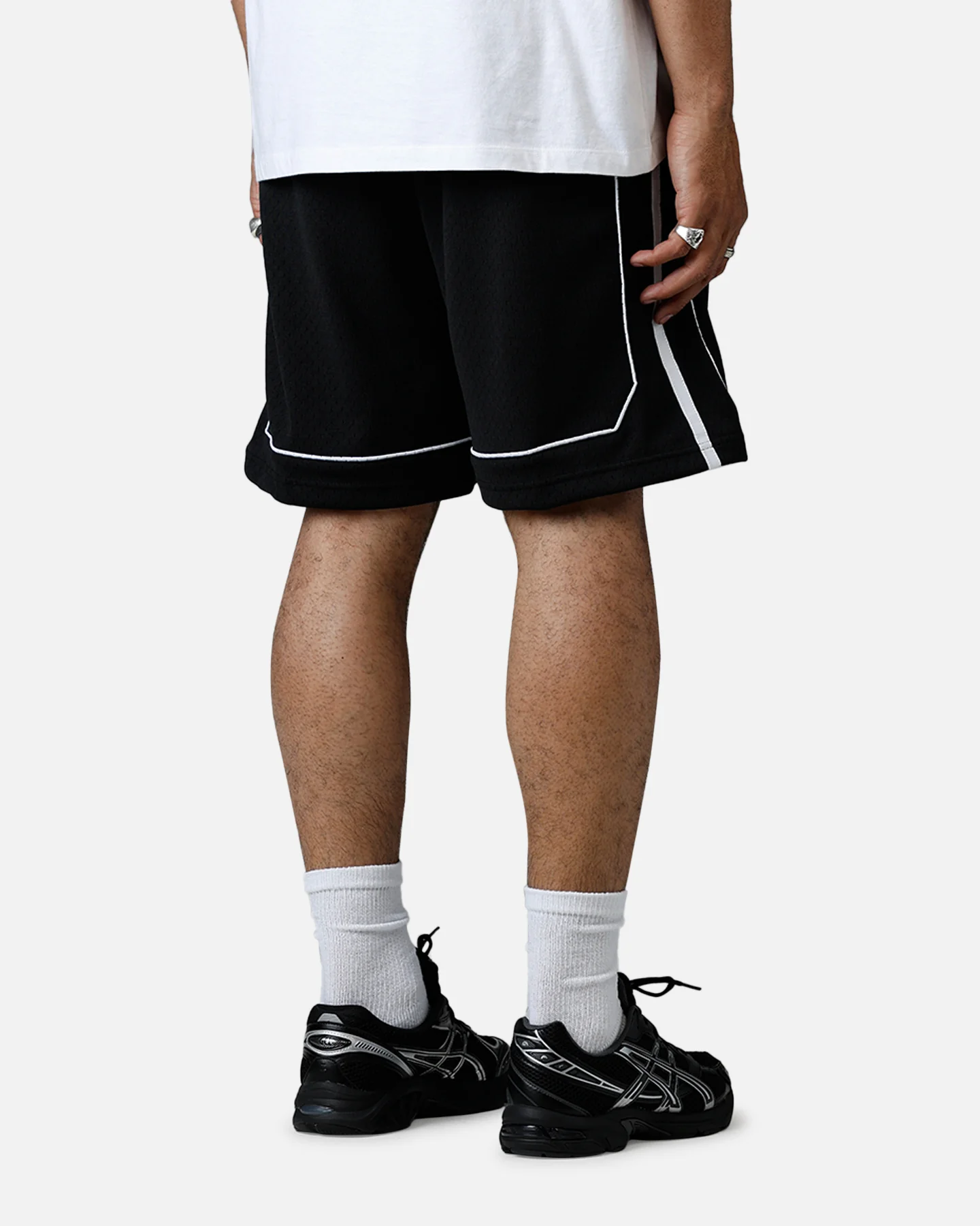 Mitchell & Ness Miami Heat 2011 Swingman Shorts Black/White - Image 3