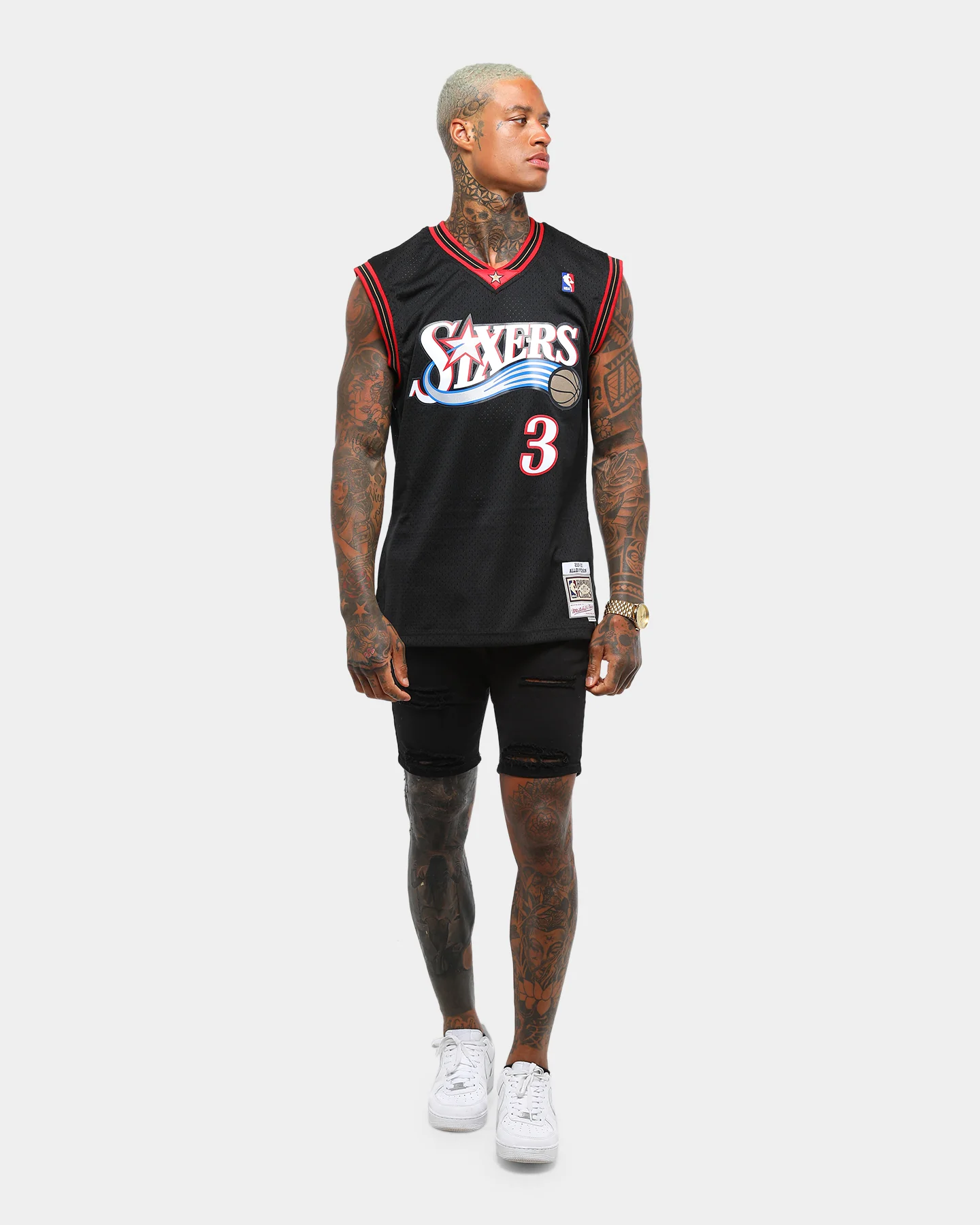 Mitchell & Ness Philadelphia 76ers Allen Iverson #3 Swingman Jersey Black - Image 6