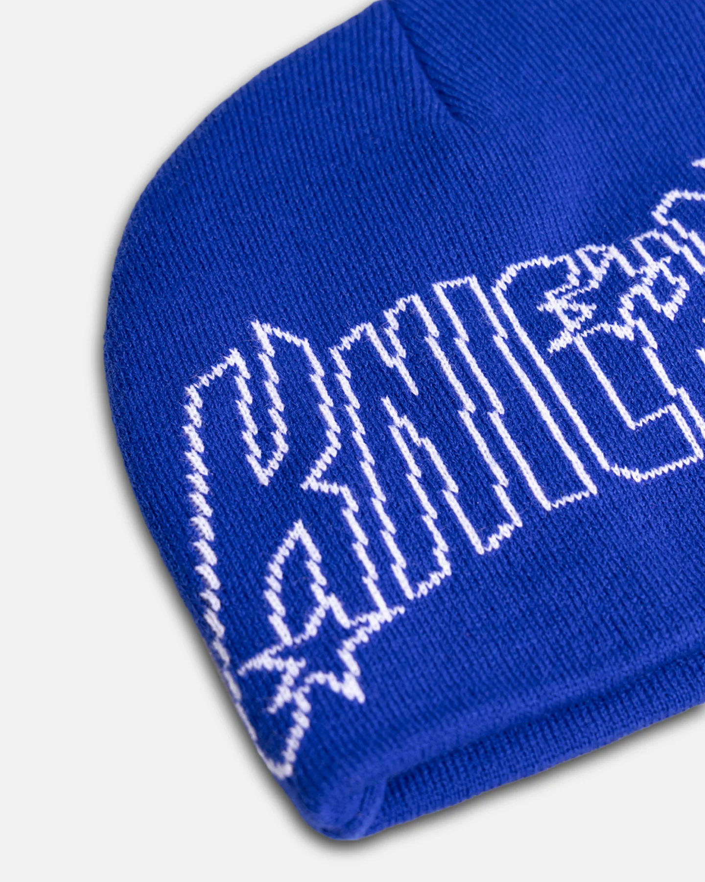 Mitchell & Ness New York Knicks Outer Limits Skull Beanie Blue - Image 3