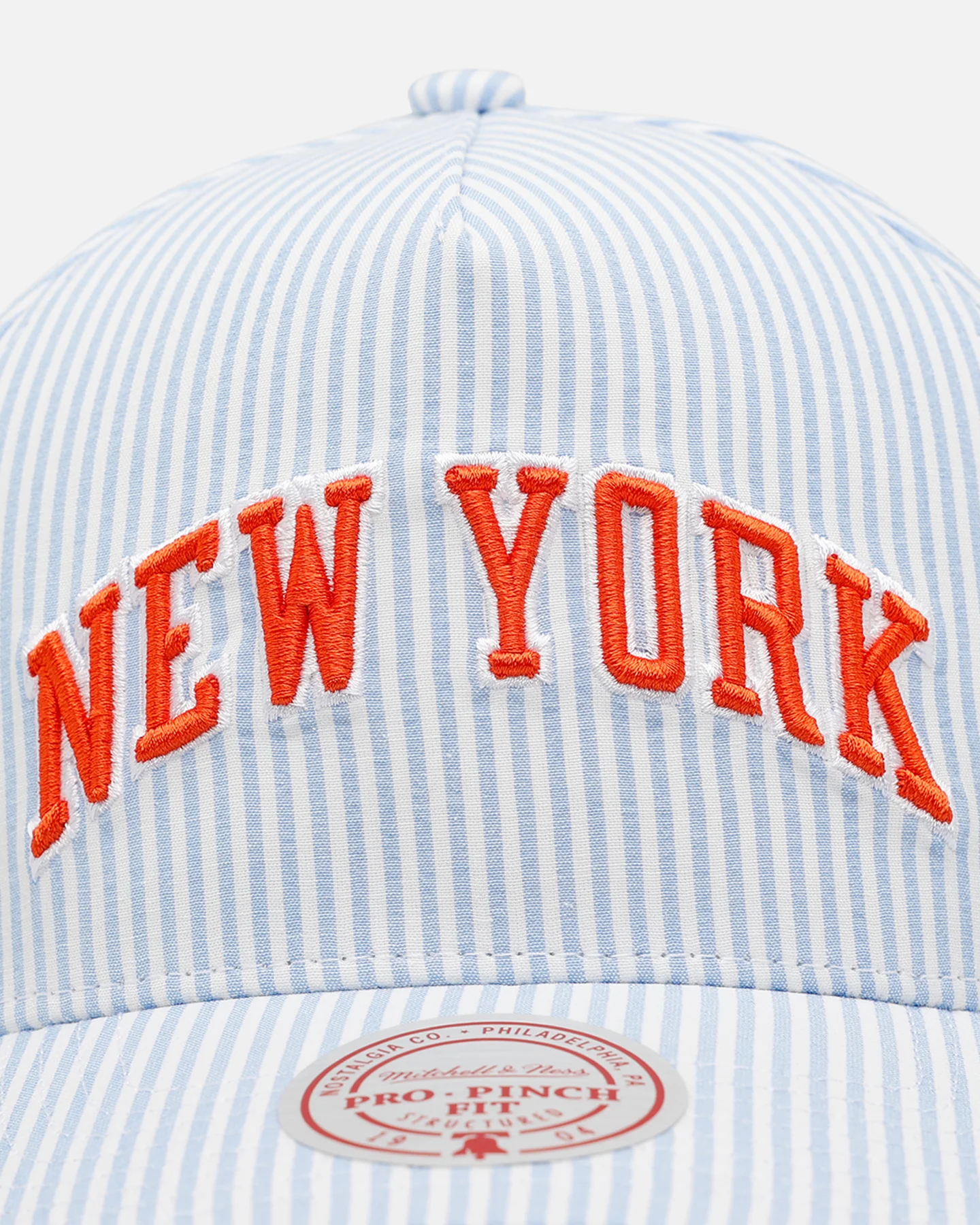 Mitchell & Ness New York Knicks 'Seersucker' Pro Pinch Snapback Blue/White - Image 5