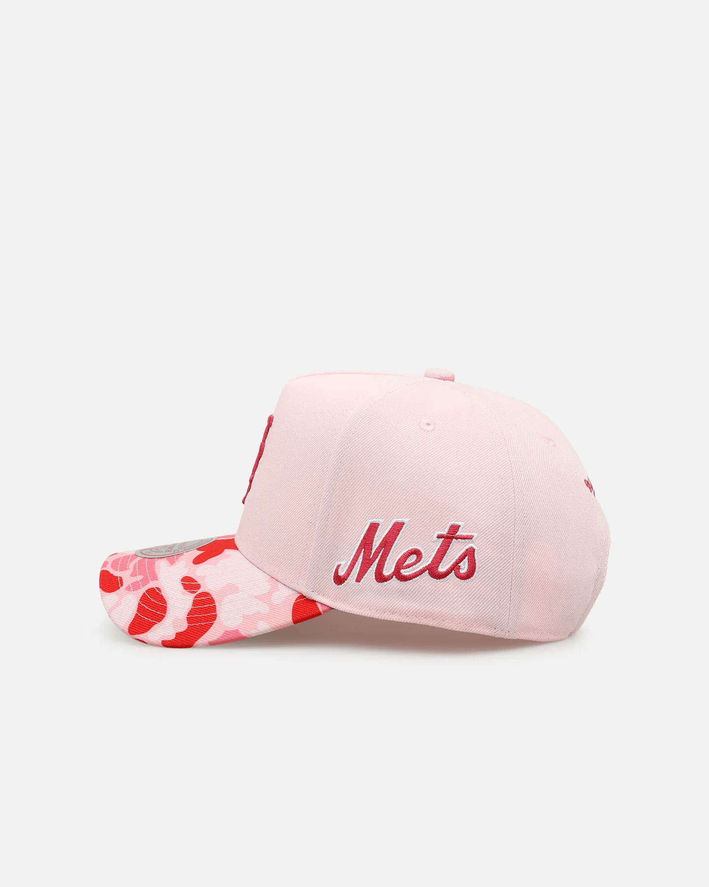 Mitchell & Ness New York Mets 'Pink Camo' Pro Pinch Snapback Pink - Image 4