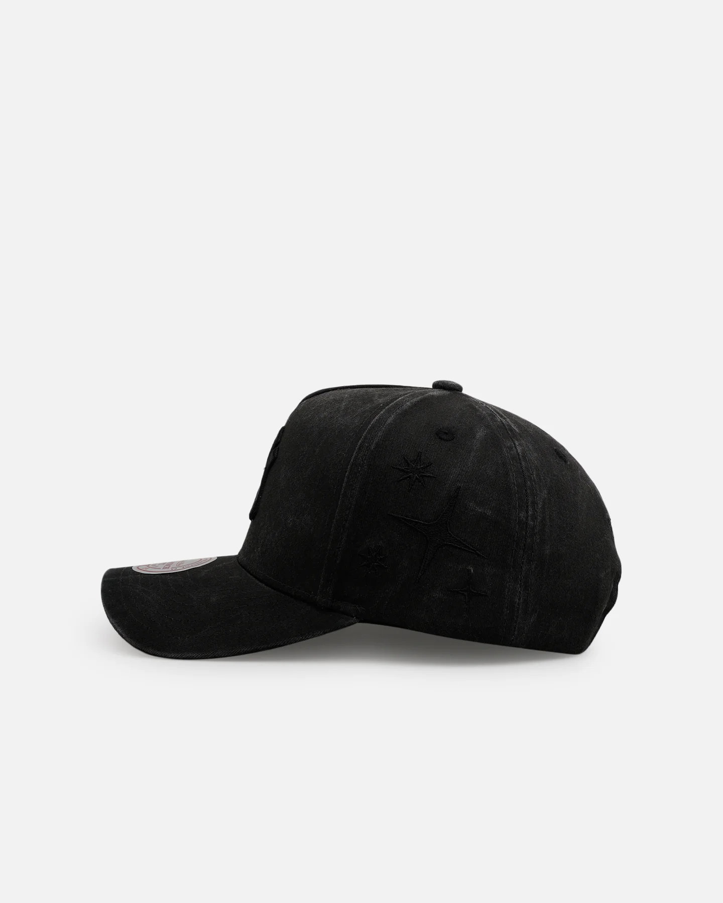 Mitchell & Ness New York Yankees 'Starburst' Pro Pinch Snapback Black - Image 4