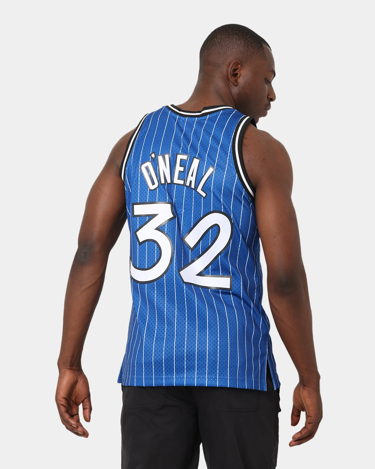 Mitchell & Ness Orlando Magic Shaquille O'Neal #32 '94-'95 Swingman Jersey Royal Blue - Image 8