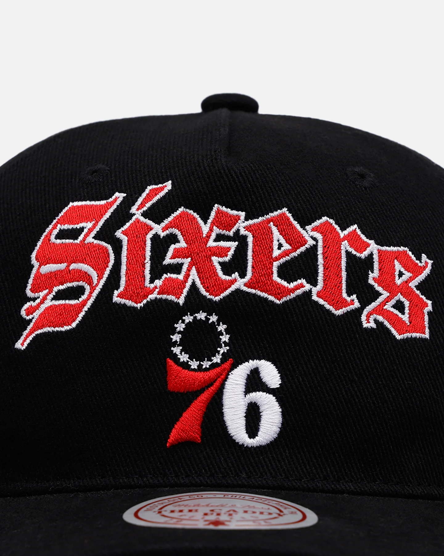 Mitchell & Ness Philadelphia 76ers 'Old English' Caddy Fit Snapback Black - Image 5