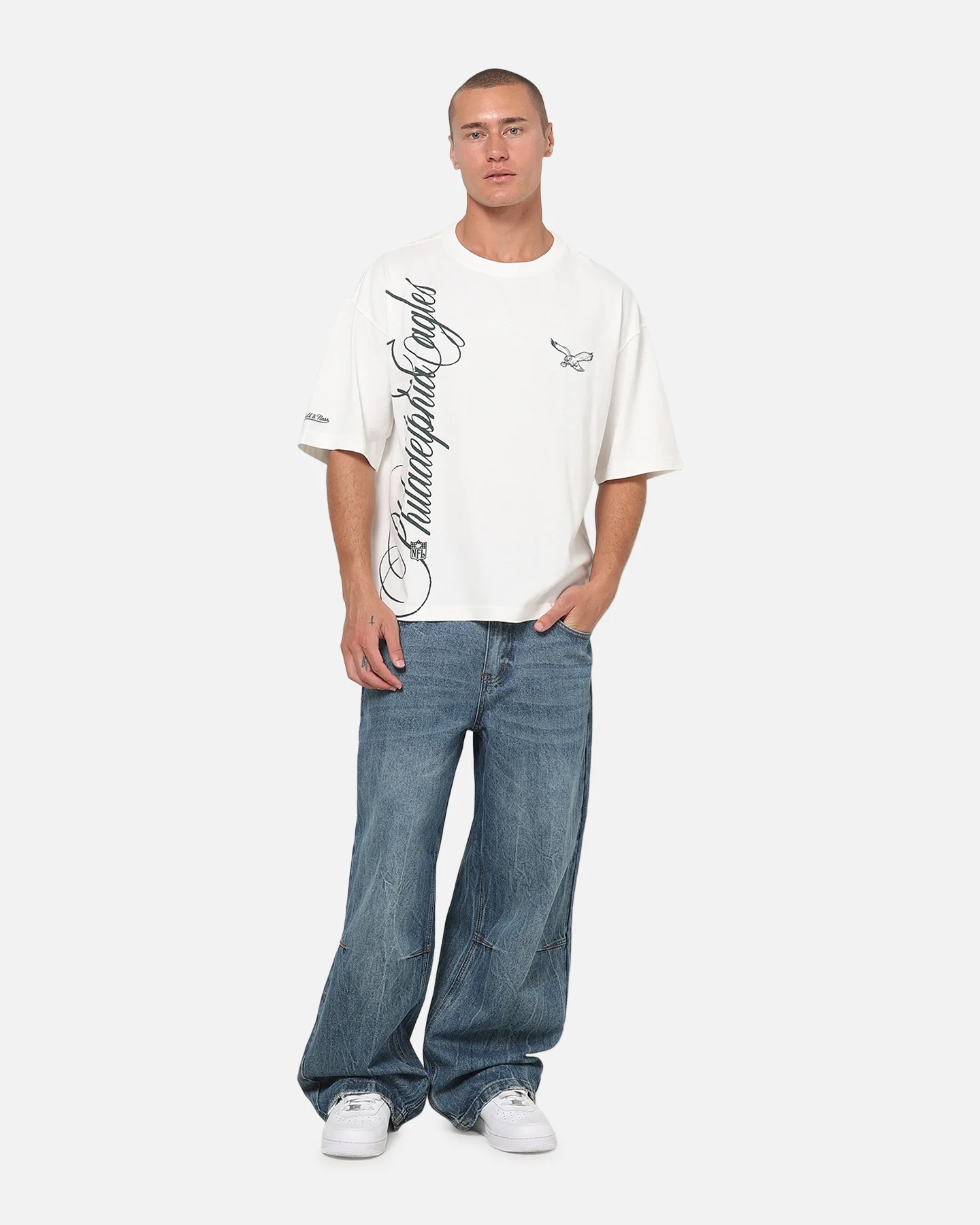 Mitchell & Ness Philadelphia Eagles Star Script Boxy T-Shirt Vintage White - Image 2