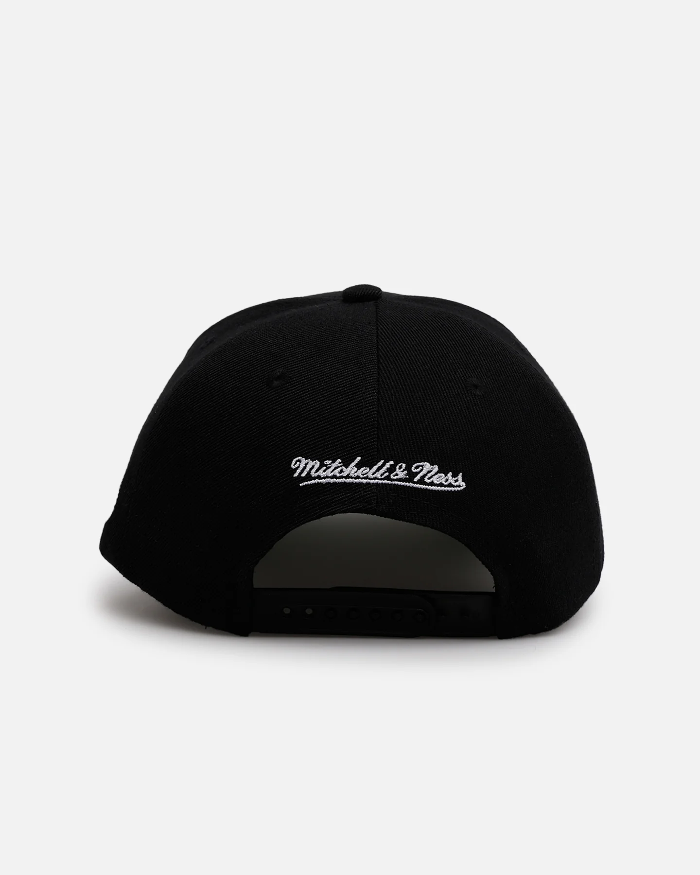 Mitchell & Ness Philadelphia Phillies 'Busted' Pro Pinch Snapback Black - Image 2