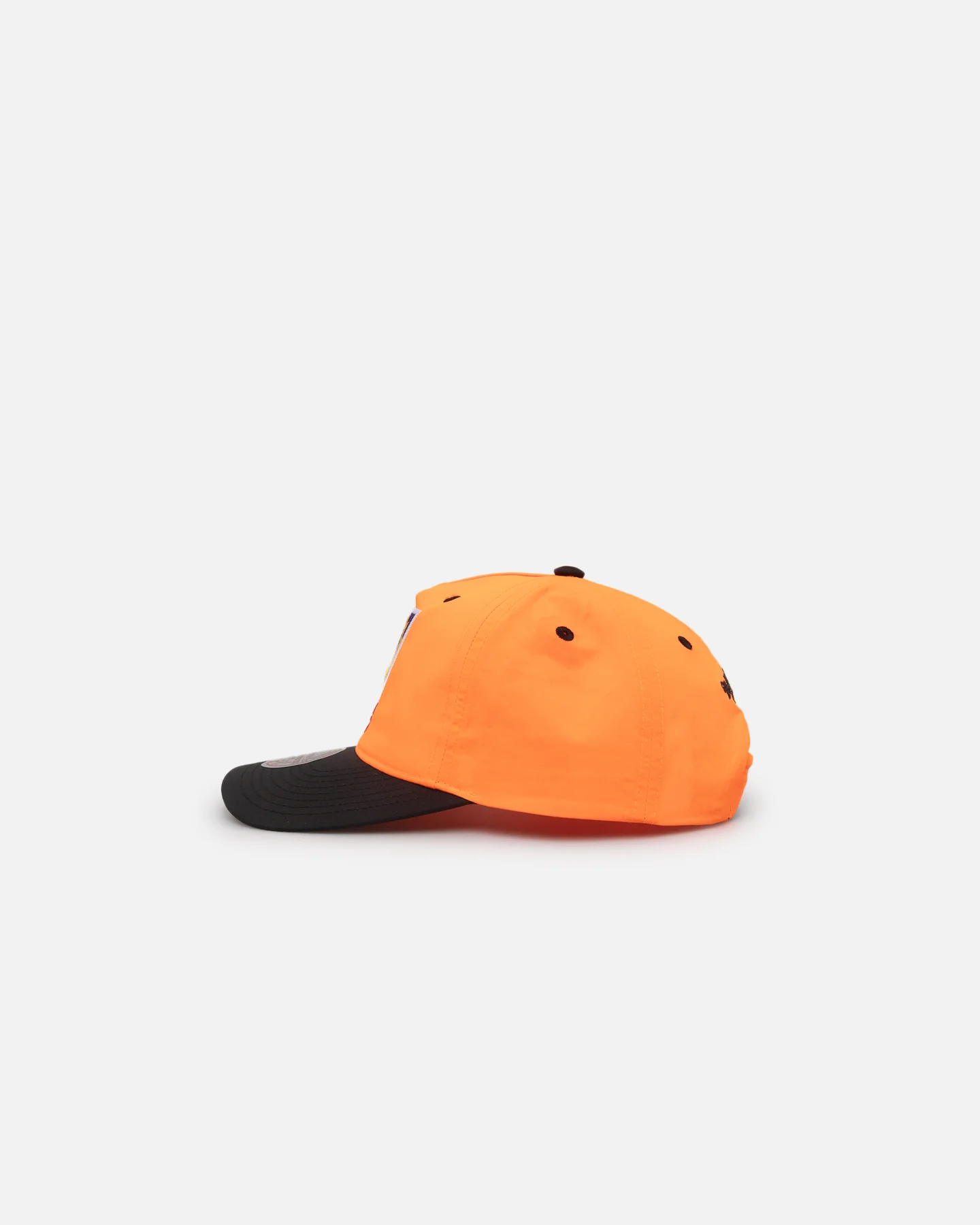 Mitchell & Ness Phoenix Suns Nylon Deadstock 2-Tone Snapback Bright Orange/Black - Image 4
