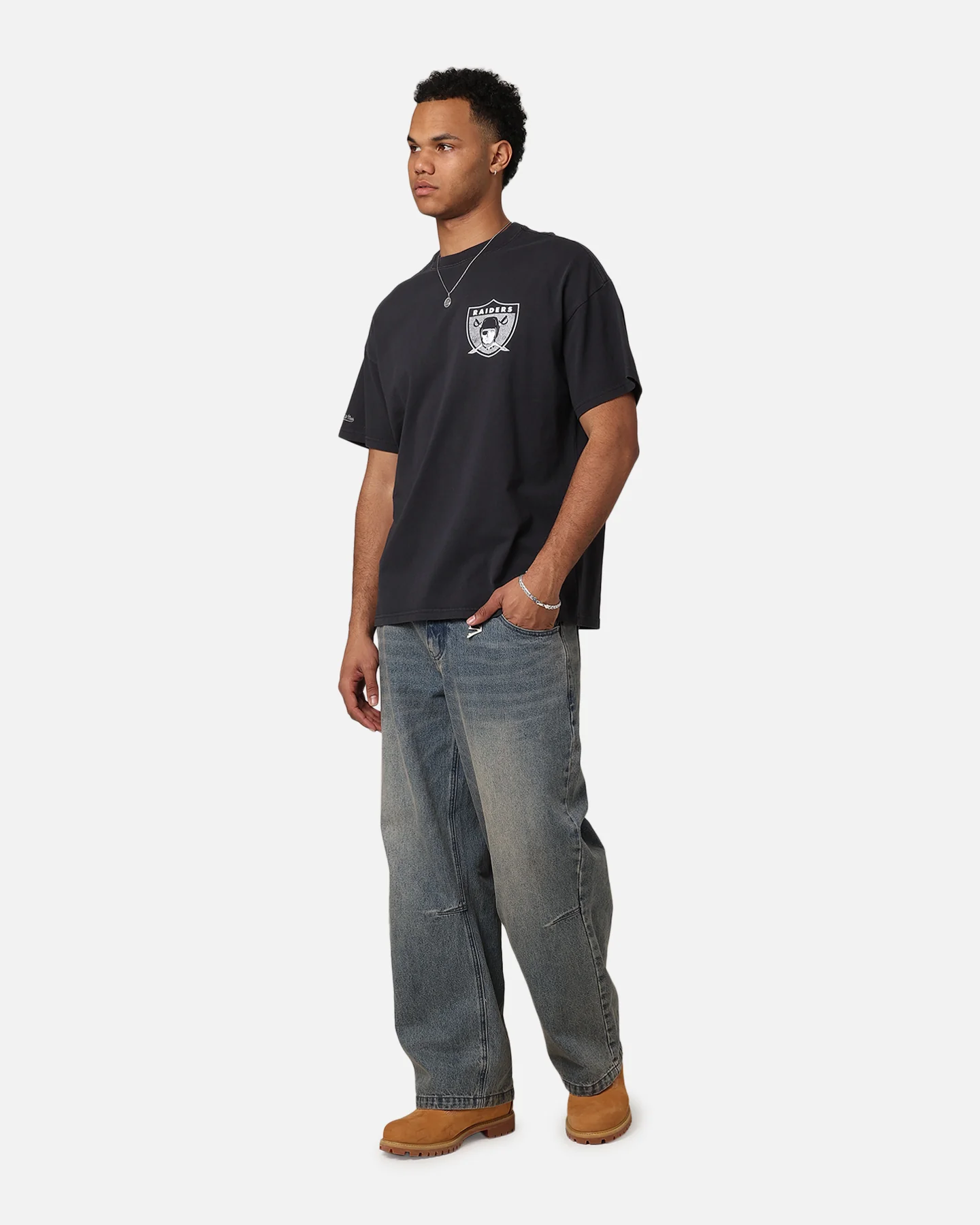 Mitchell & Ness Las Vegas Raiders Flames T-Shirt Faded Black - Image 4