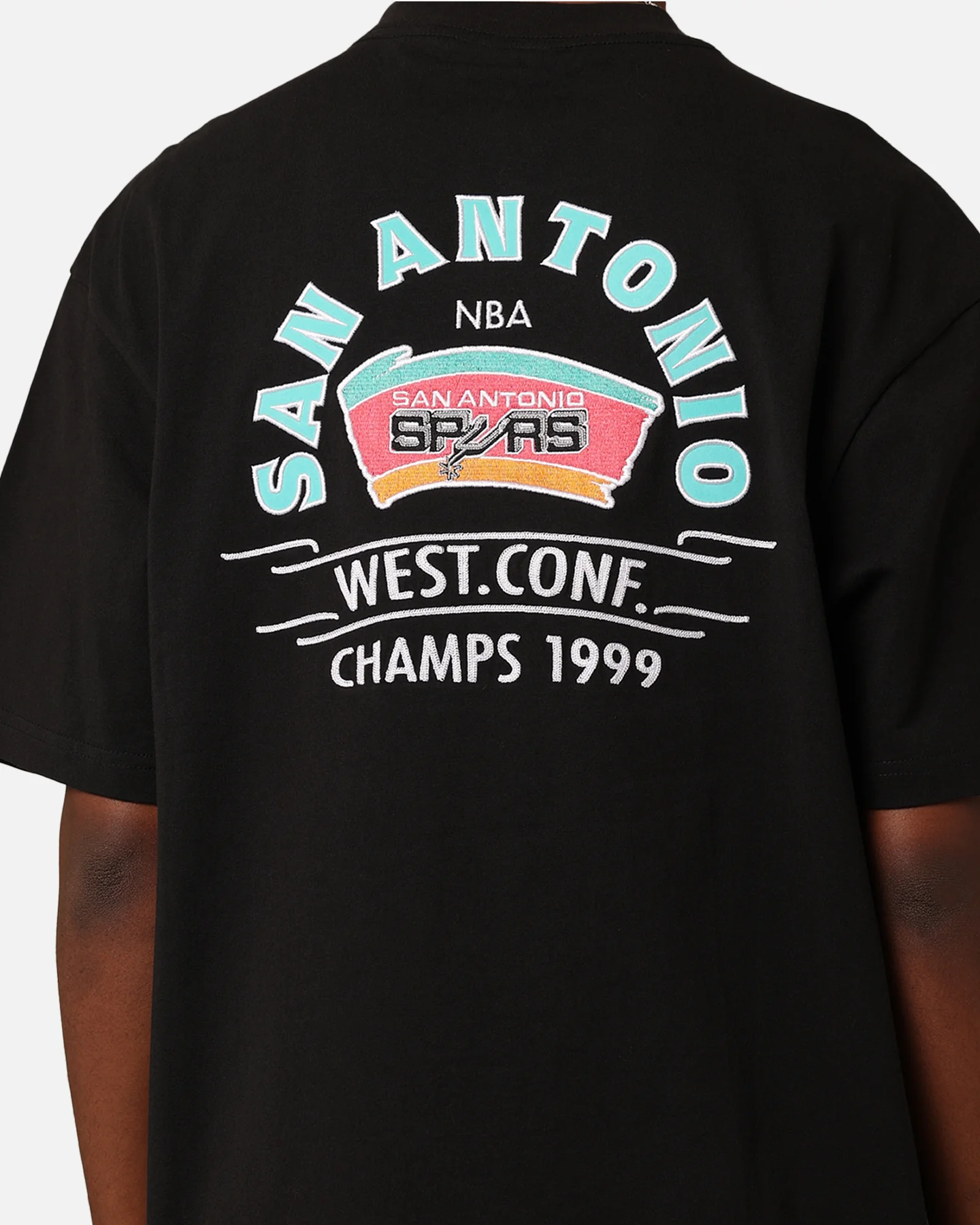 Mitchell & Ness San Antonio Spurs Arch T-Shirt Faded Black - Image 6