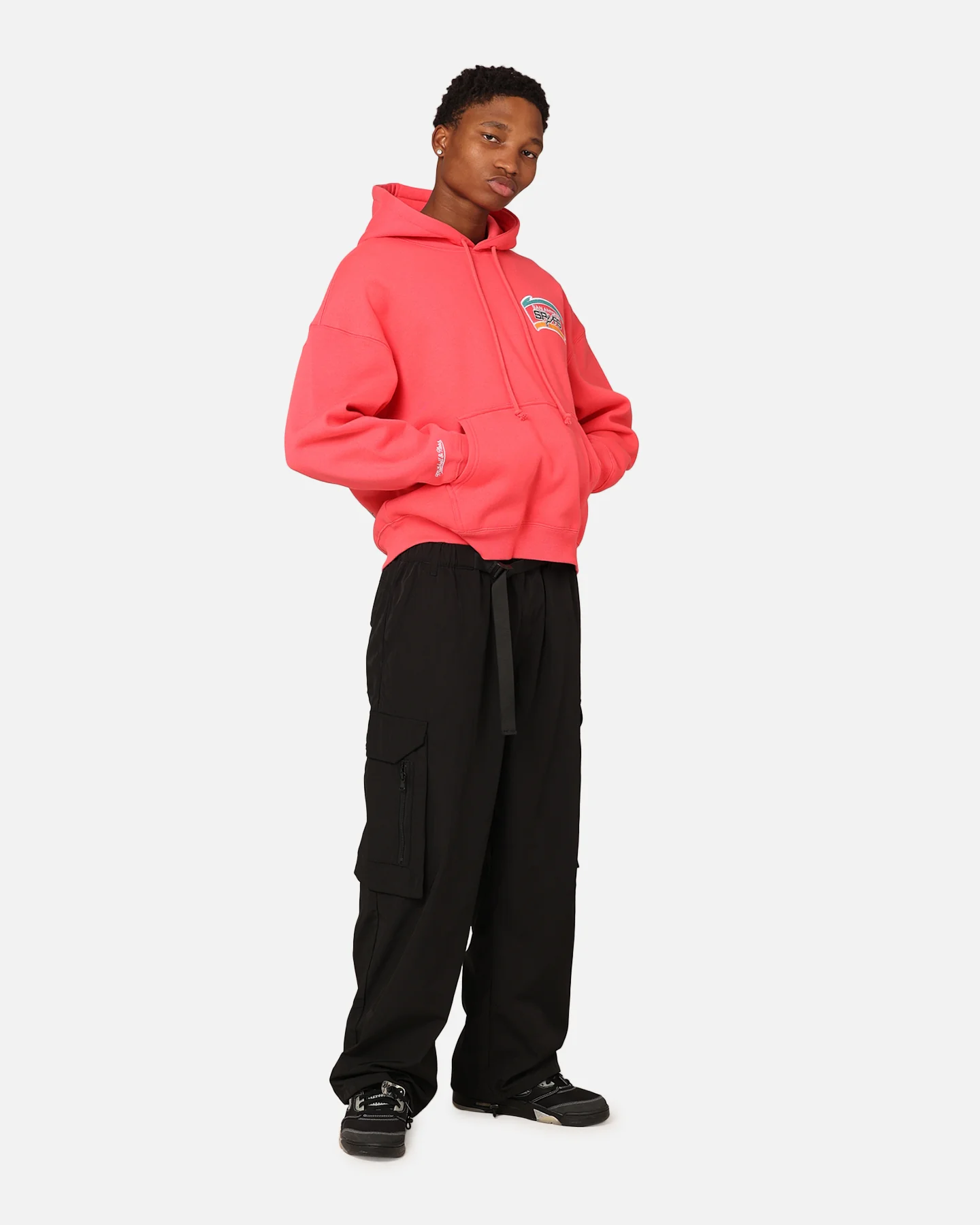 Mitchell & Ness San Antonio Spurs Basketball Hoodie Pepper Pink - Image 8