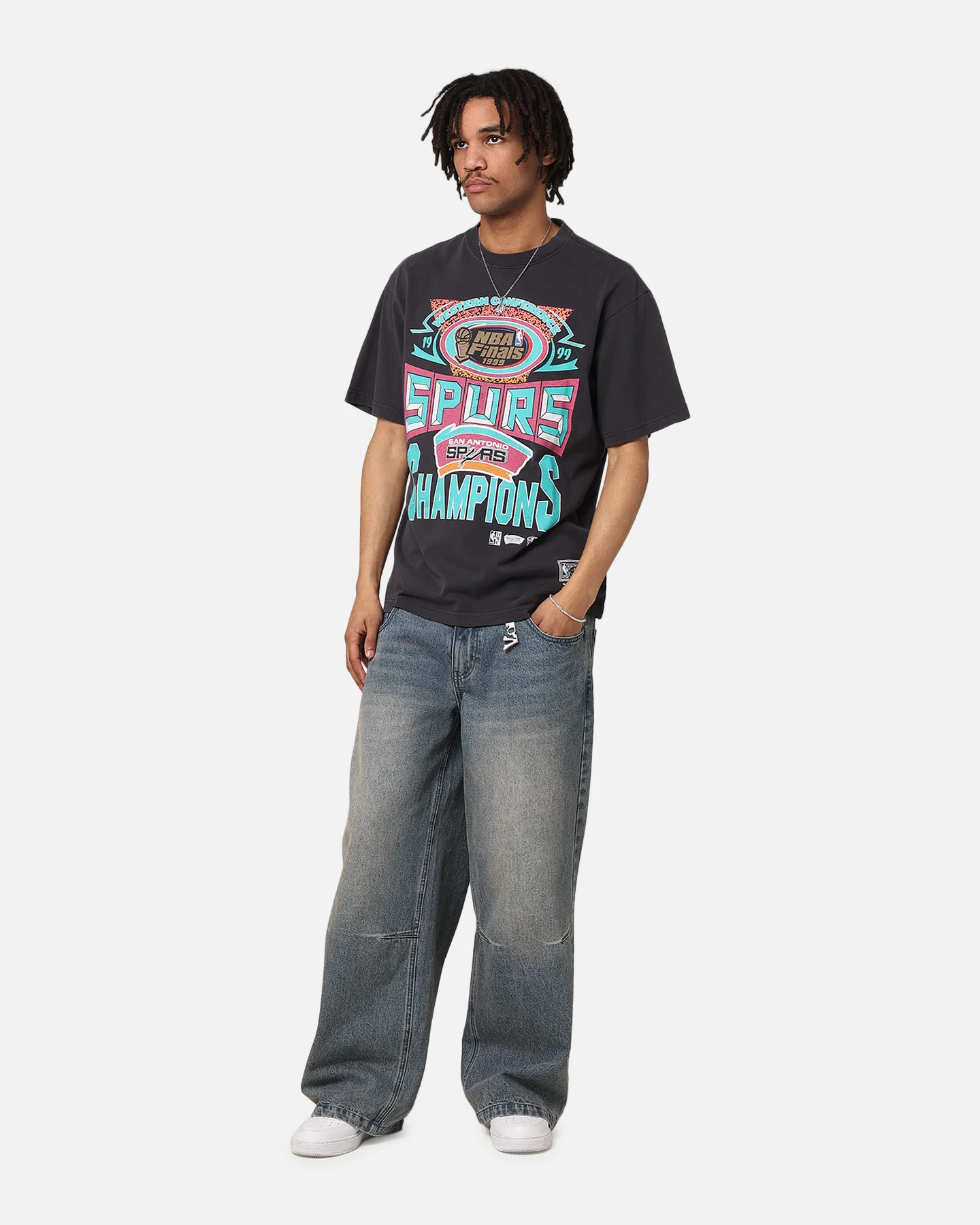 Mitchell & Ness San Antonio Spurs Chisel Championship T-Shirt Black - Image 3