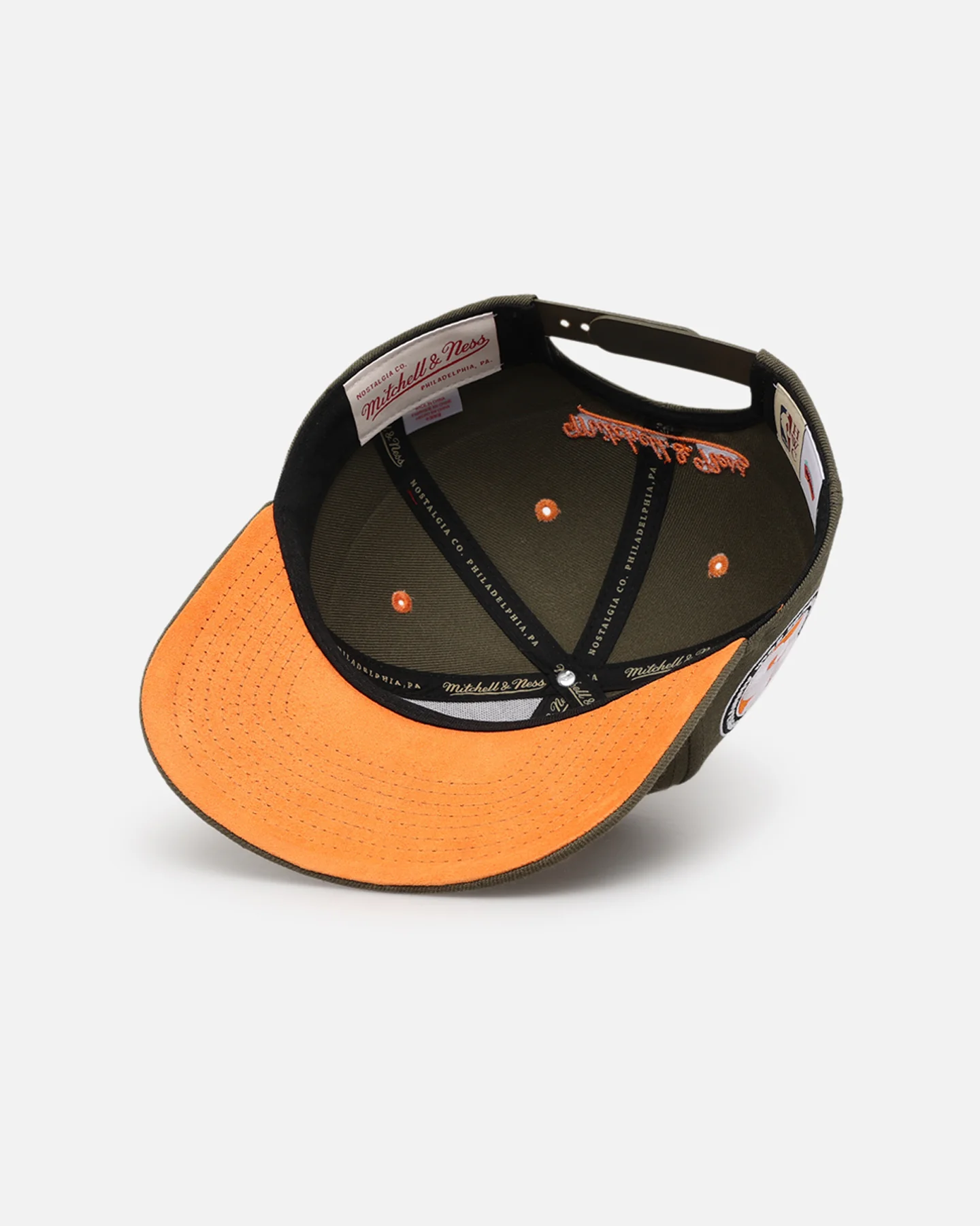 Mitchell & Ness San Antonio Spurs 'Harmony of Hues' Pro Crown Snapback Olive/Orange - Image 6