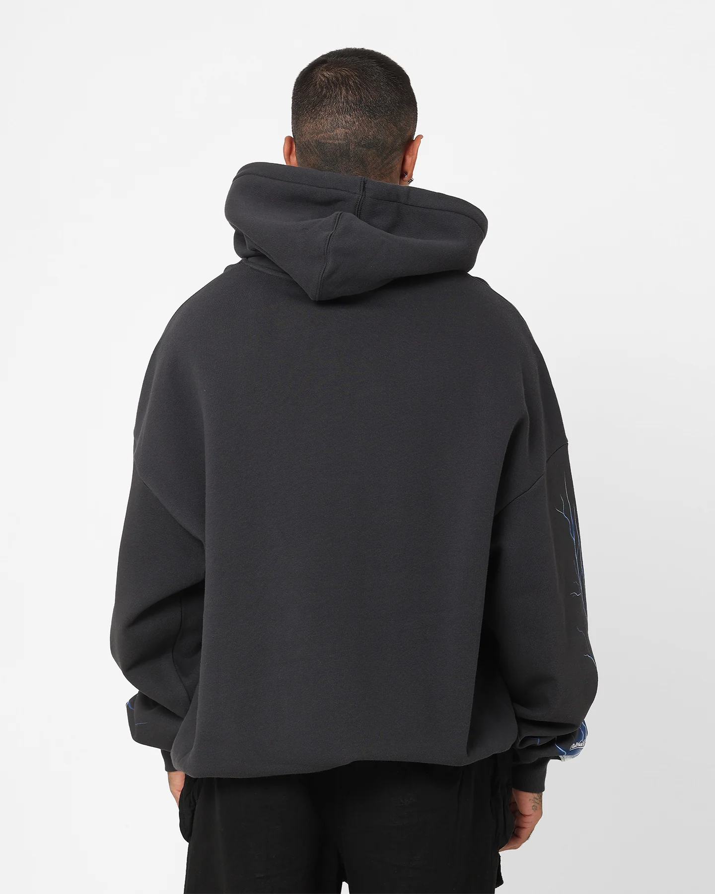 Mitchell & Ness Seattle Supersonics Gary Payton and Shawn Kemp Strike Hoodie Faded Black - Image 4