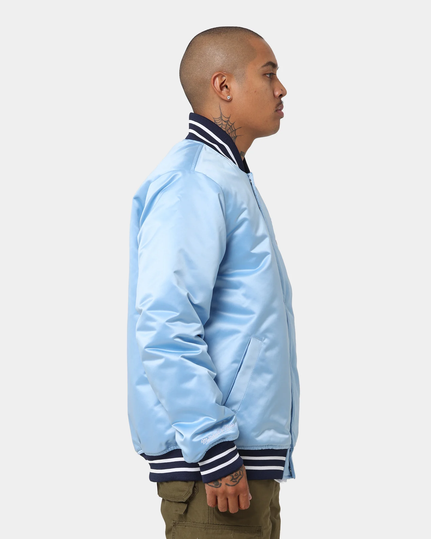 Mitchell & Ness University Of North Carolina Tar Heels Heavyweight Satin Jacket Light Blue - Image 6