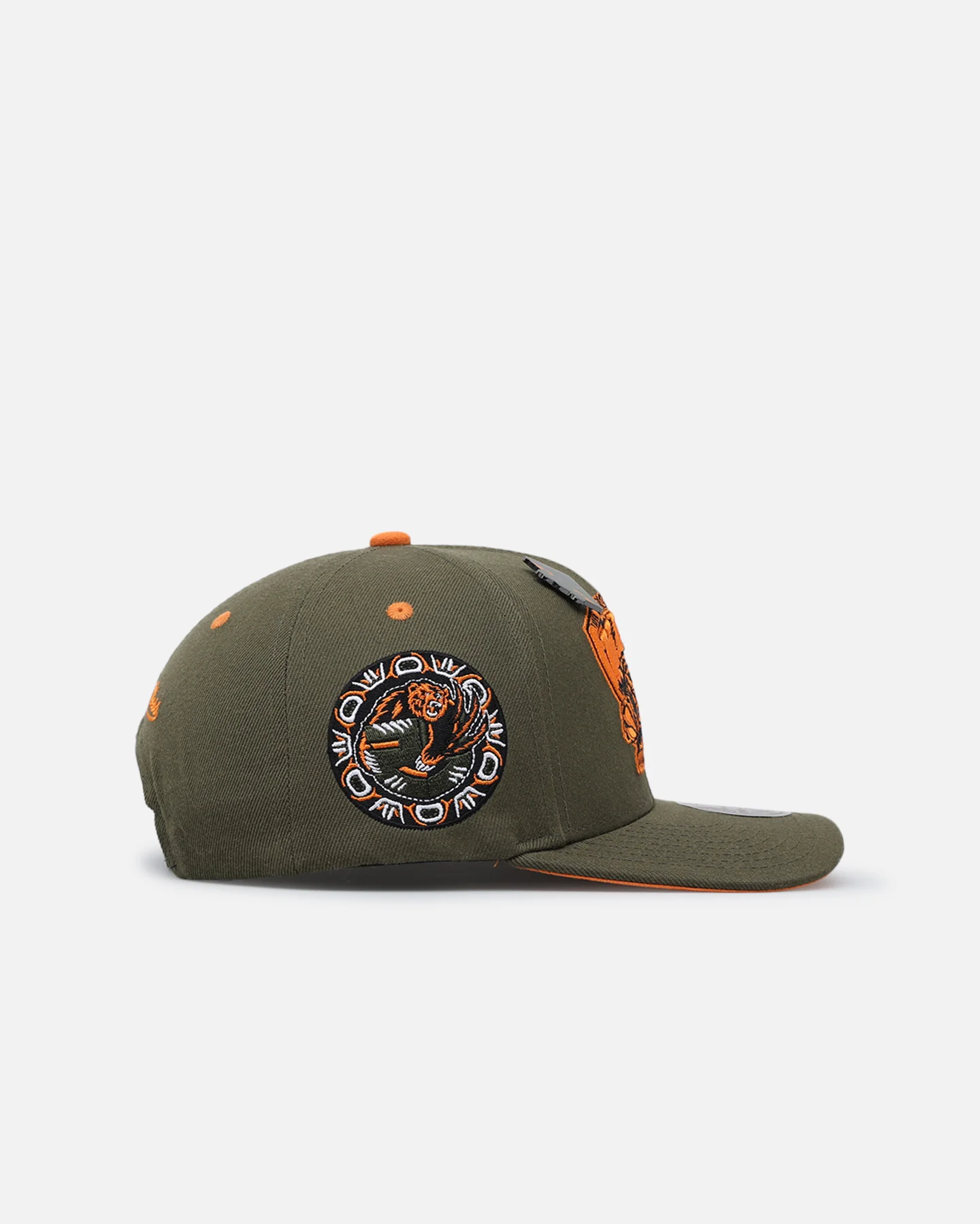 Mitchell & Ness Vancouver Grizzlies 'Harmony Of Hues' Pro Crown Snapback Olive/Orange - Image 4