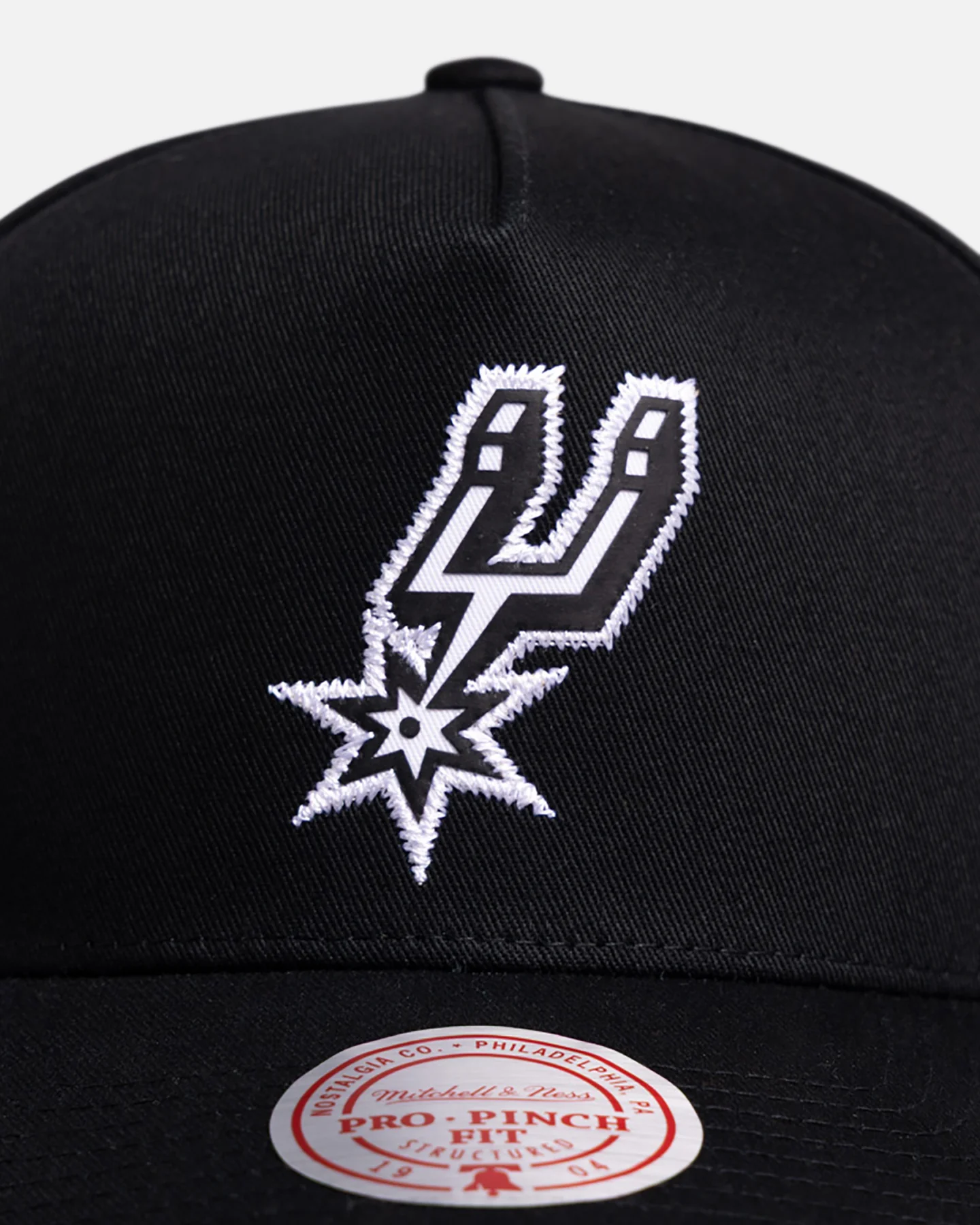Mitchell & Ness San Antonio Spurs Victor Wembanyama "Wemby" 'Signature' Pro Pinch Snapback Black - Image 5