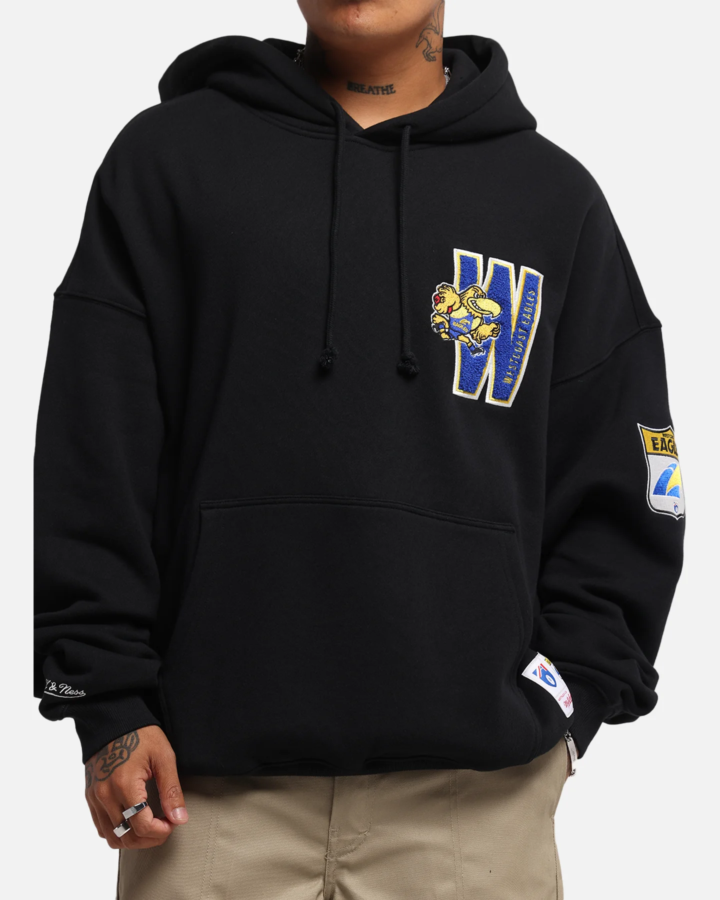Mitchell & Ness West Coast Eagles Team Hoodie Solid Black - Image 7