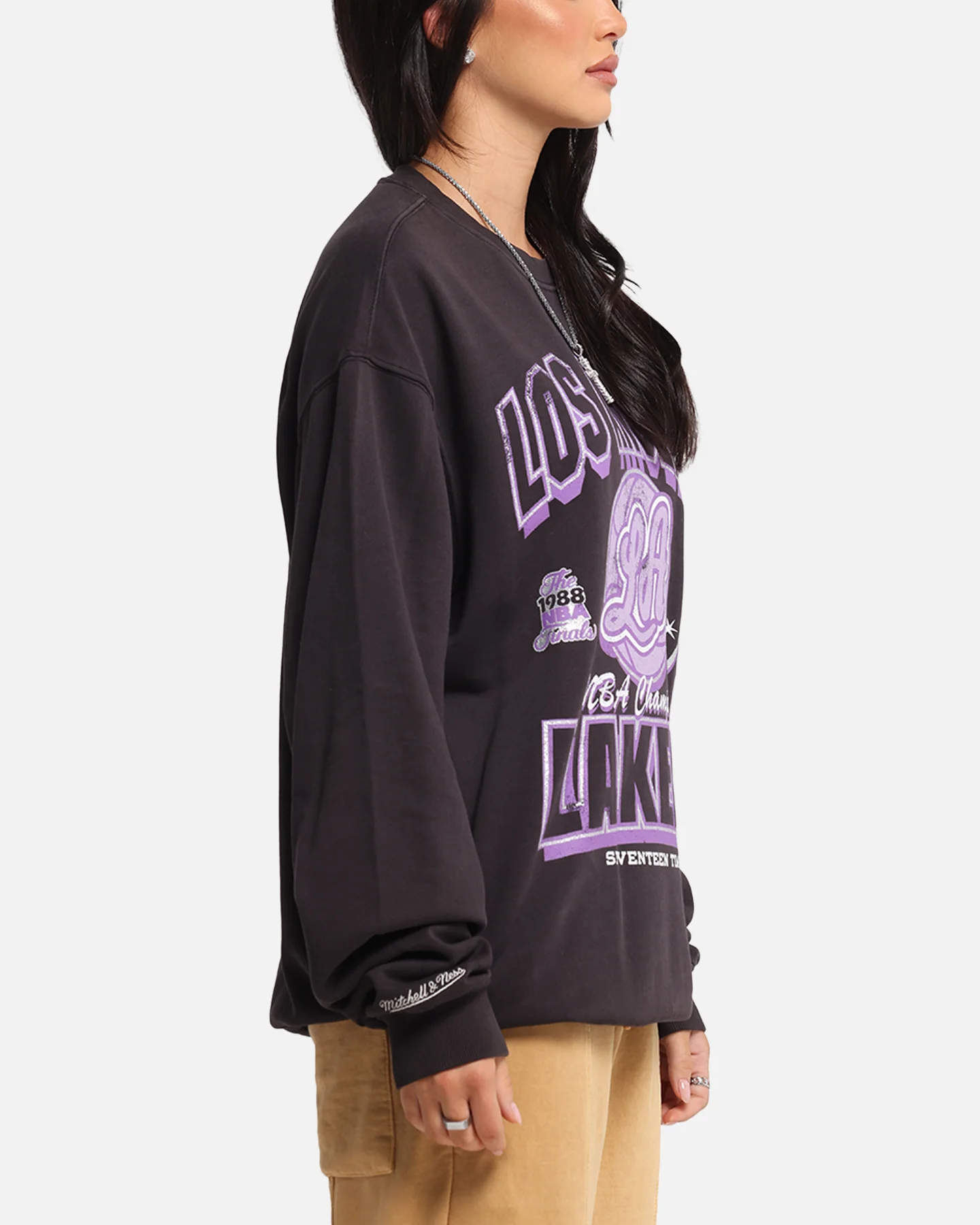 Mitchell & Ness Women's Los Angeles Lakers Arch Logo Crewneck Overdyed Black - Image 5