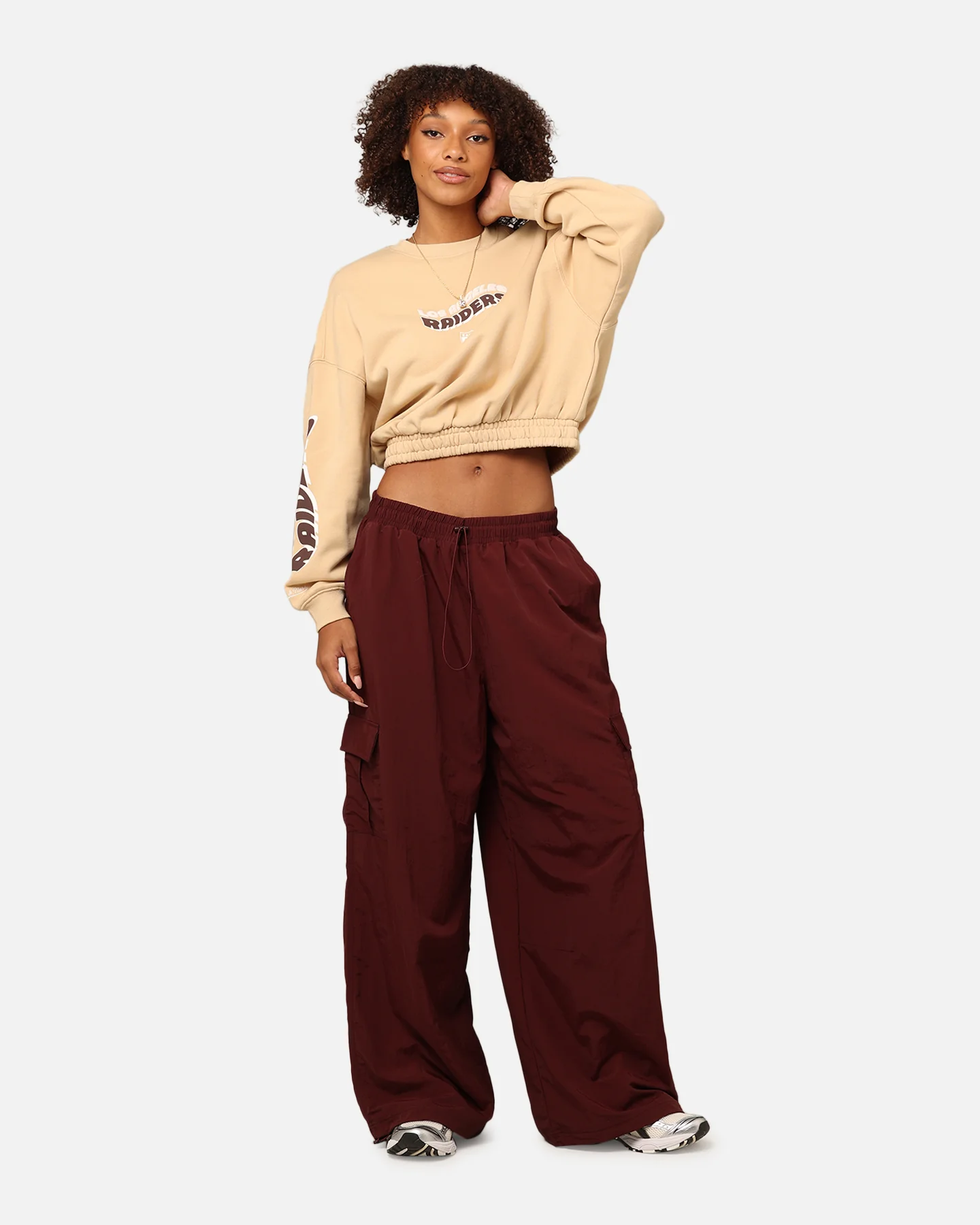 Mitchell & Ness Women's Los Angeles Raiders Dazed Cropped Crewneck Warm Sand - Image 2