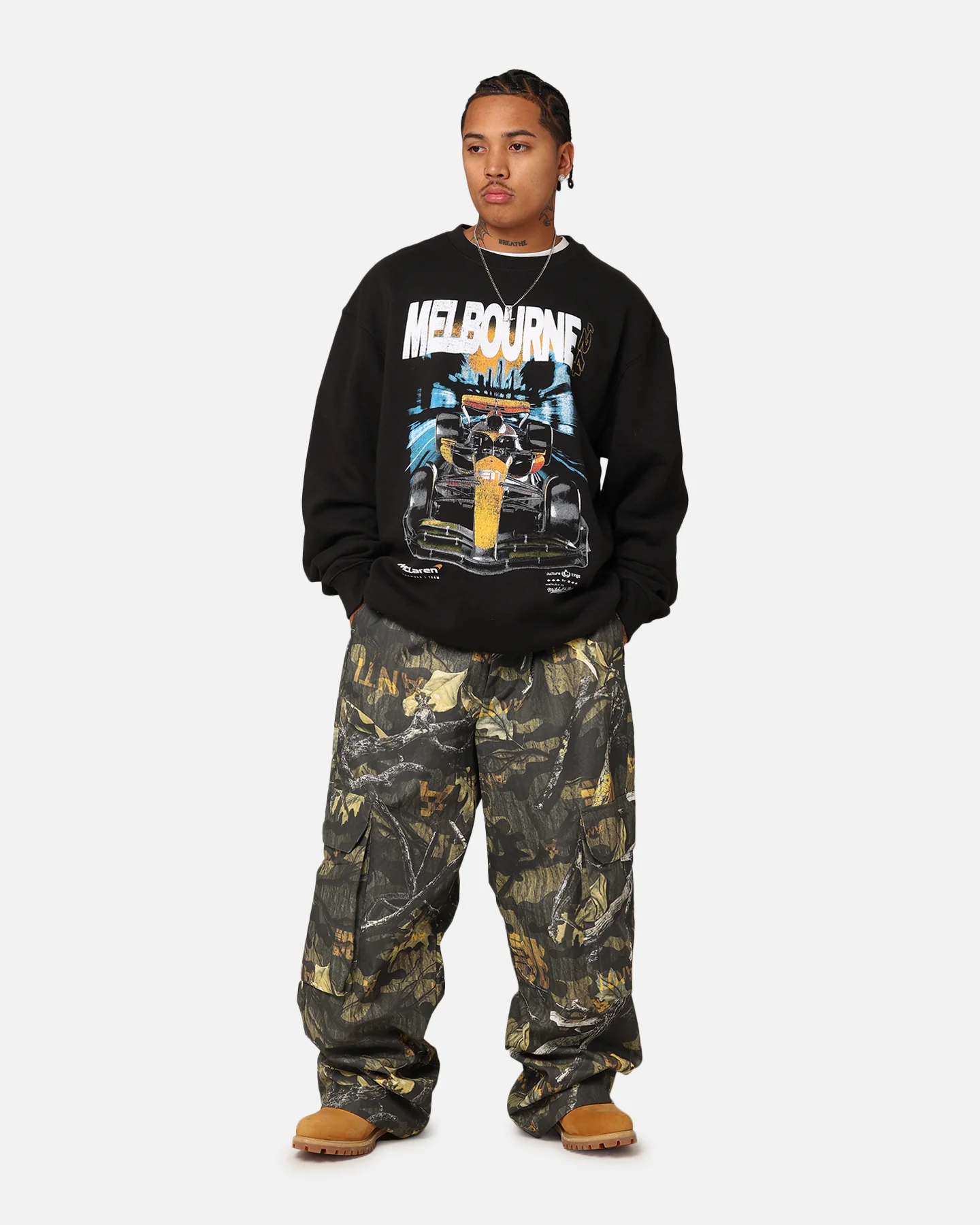 Mitchell & Ness X McLaren Oscar Piastri #81 Track Crewneck Faded Black - Image 2