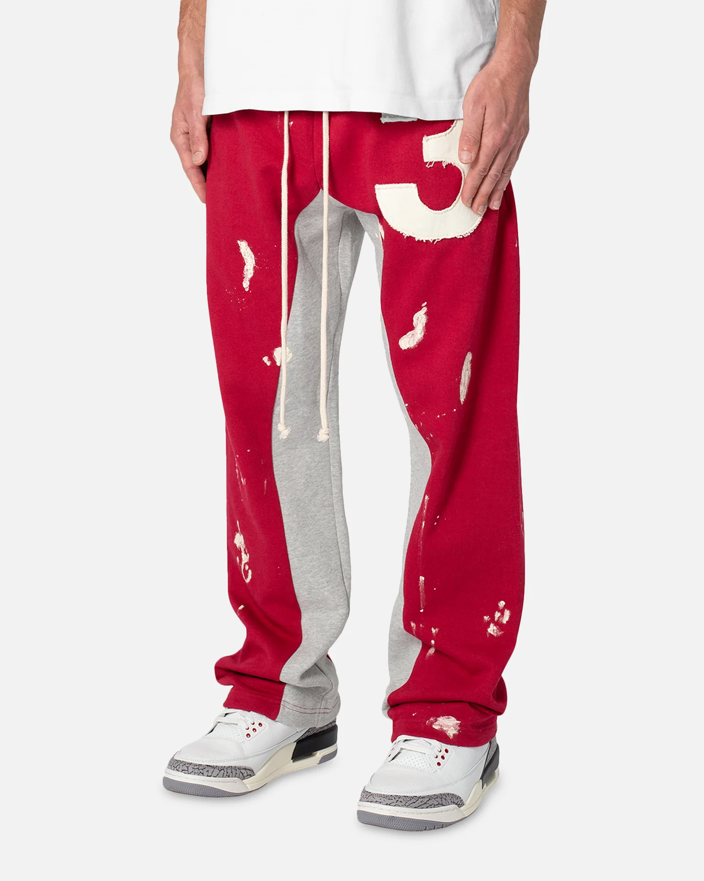 MNML 3 Patch Contrast Sweatpants Grey/Red - Image 2