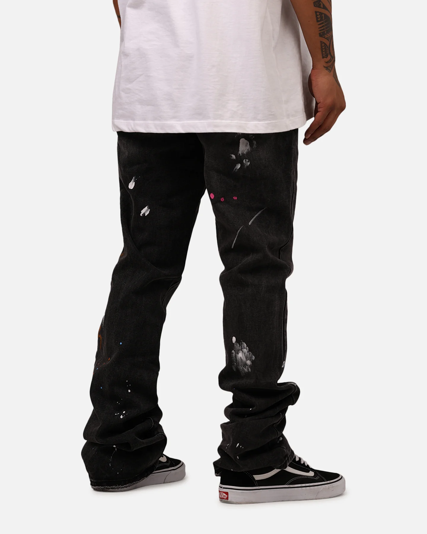 MNML B679 Worn In Painted Pants Washed Black - Image 3