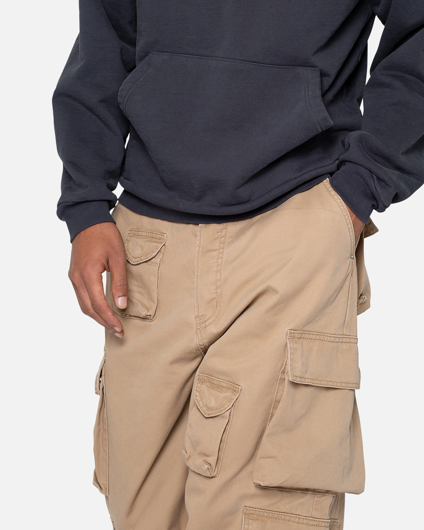 MNML Baggy Cargo Pants Khaki - Image 5