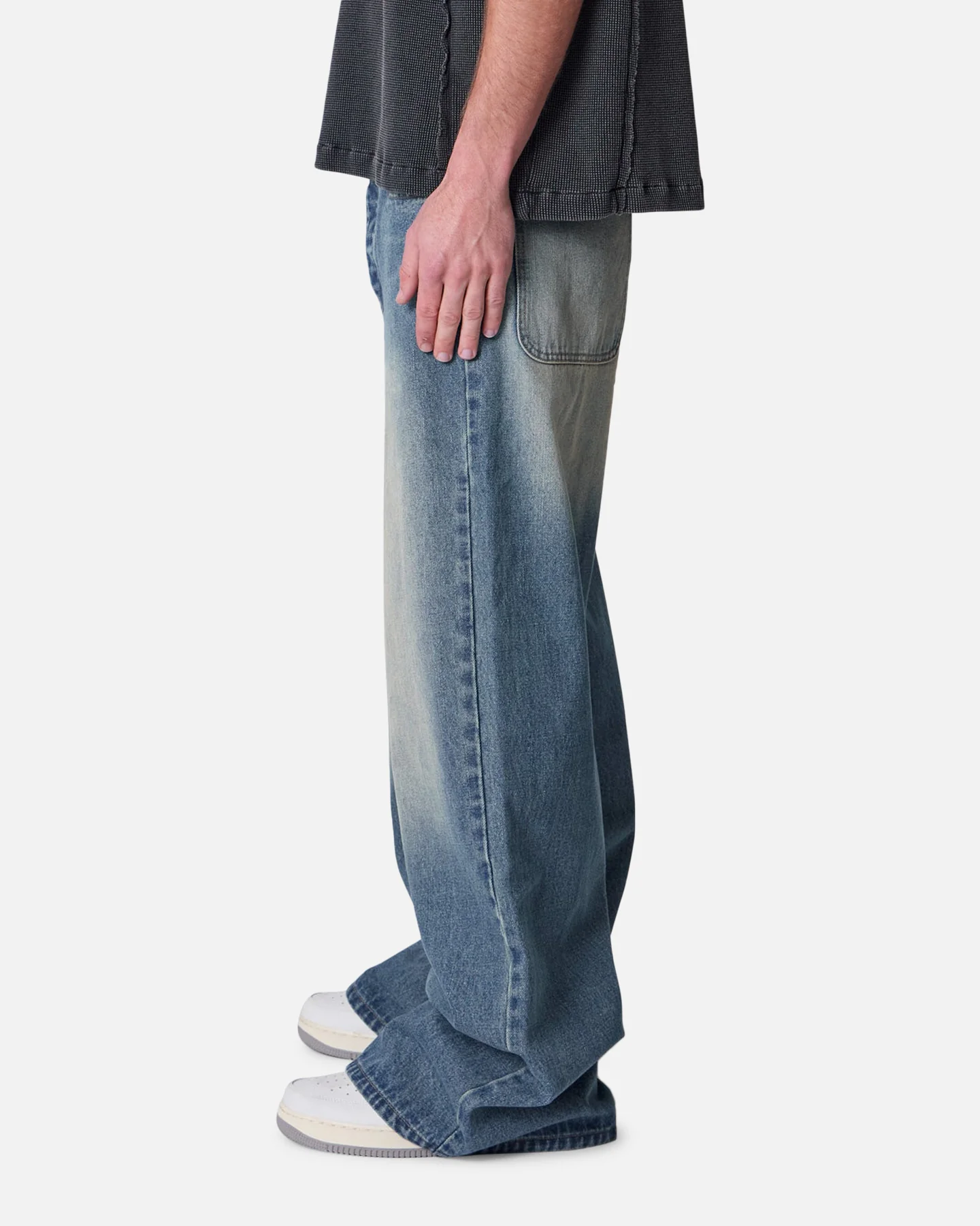 MNML Baggy Washed Rave Denim Jeans Medium Blue - Image 3