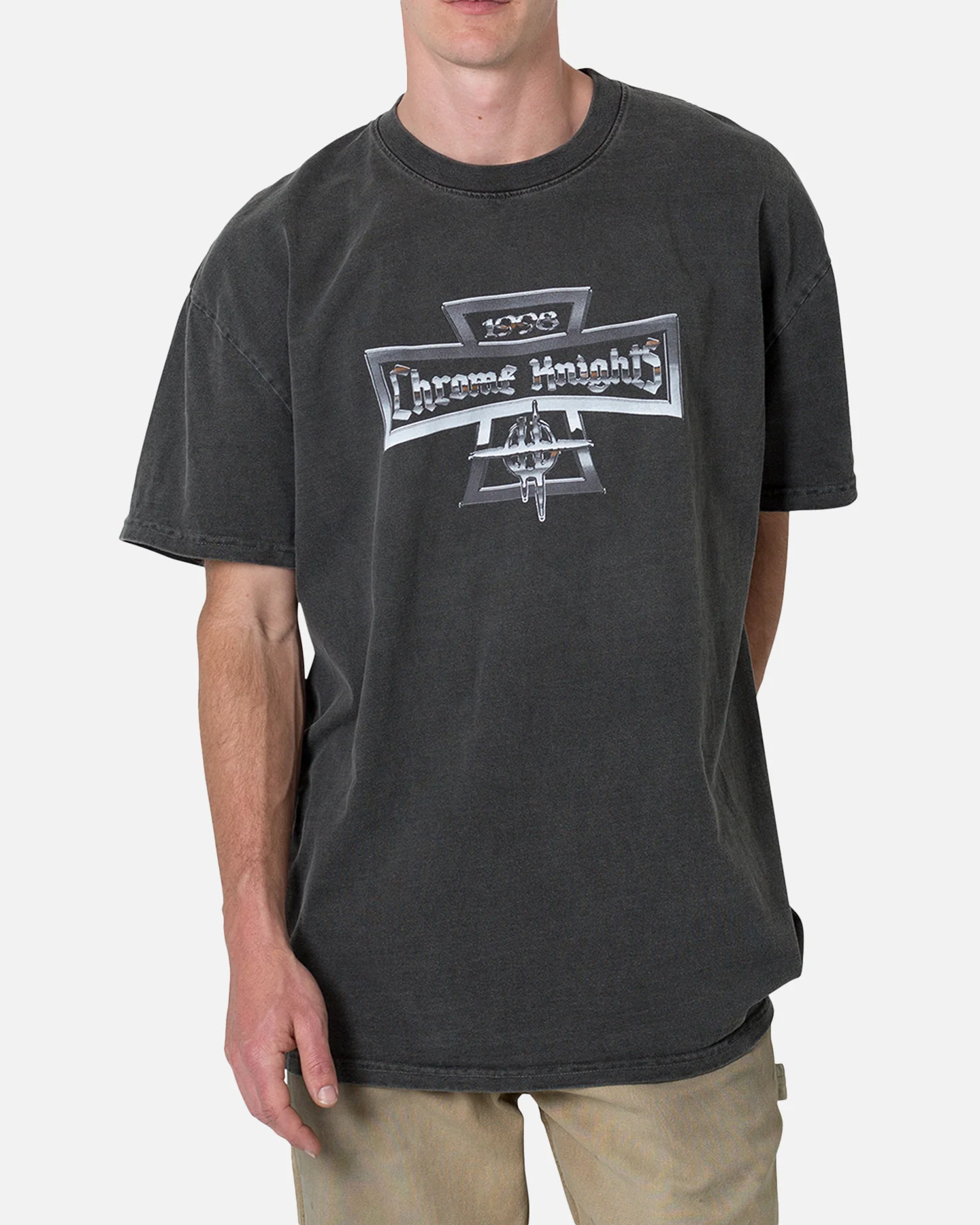 MNML Chrome Knights T-Shirt Washed Black - Image 5