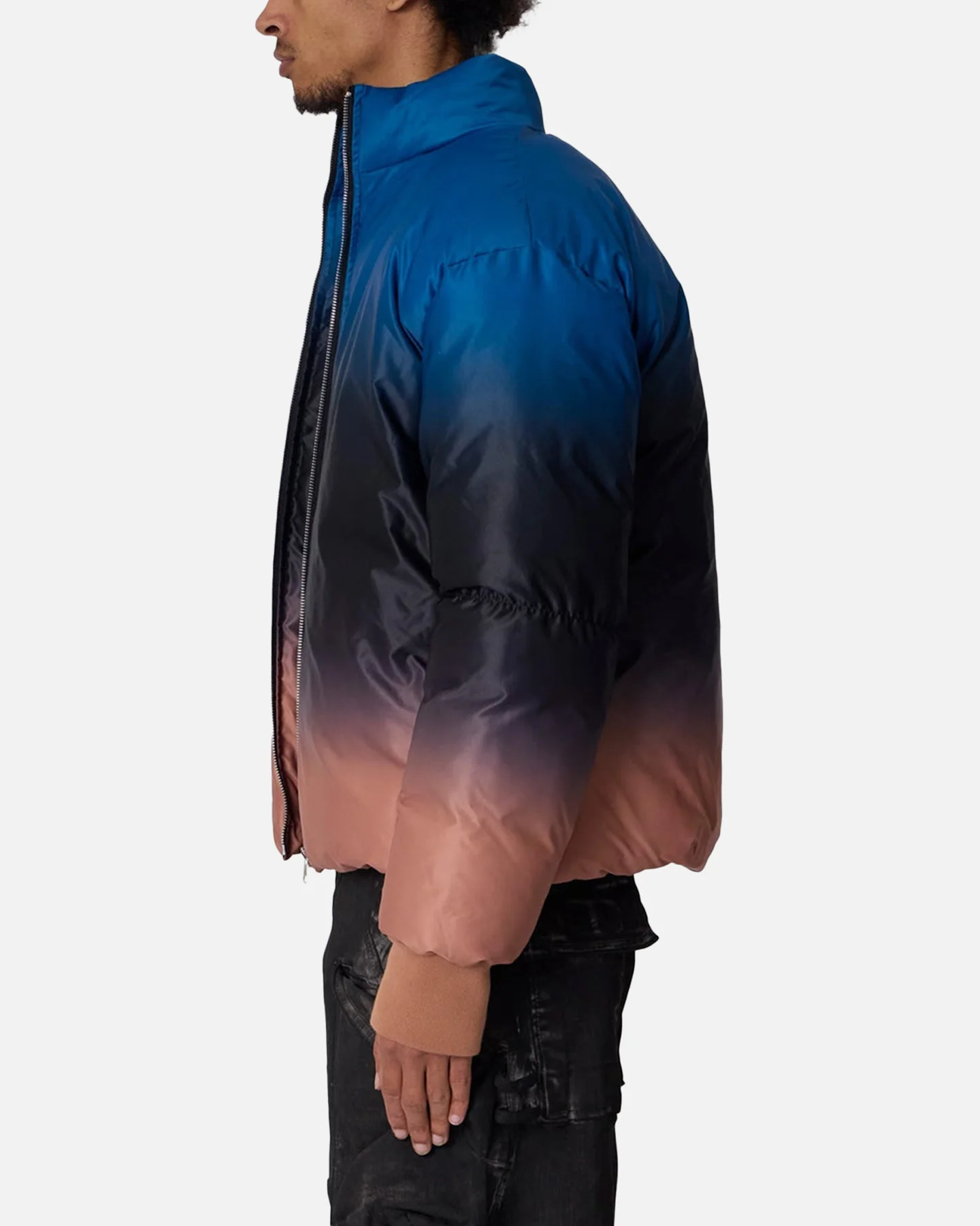MNML Jupiter Ombre Puffer Jacket Blue/Pink - Image 3