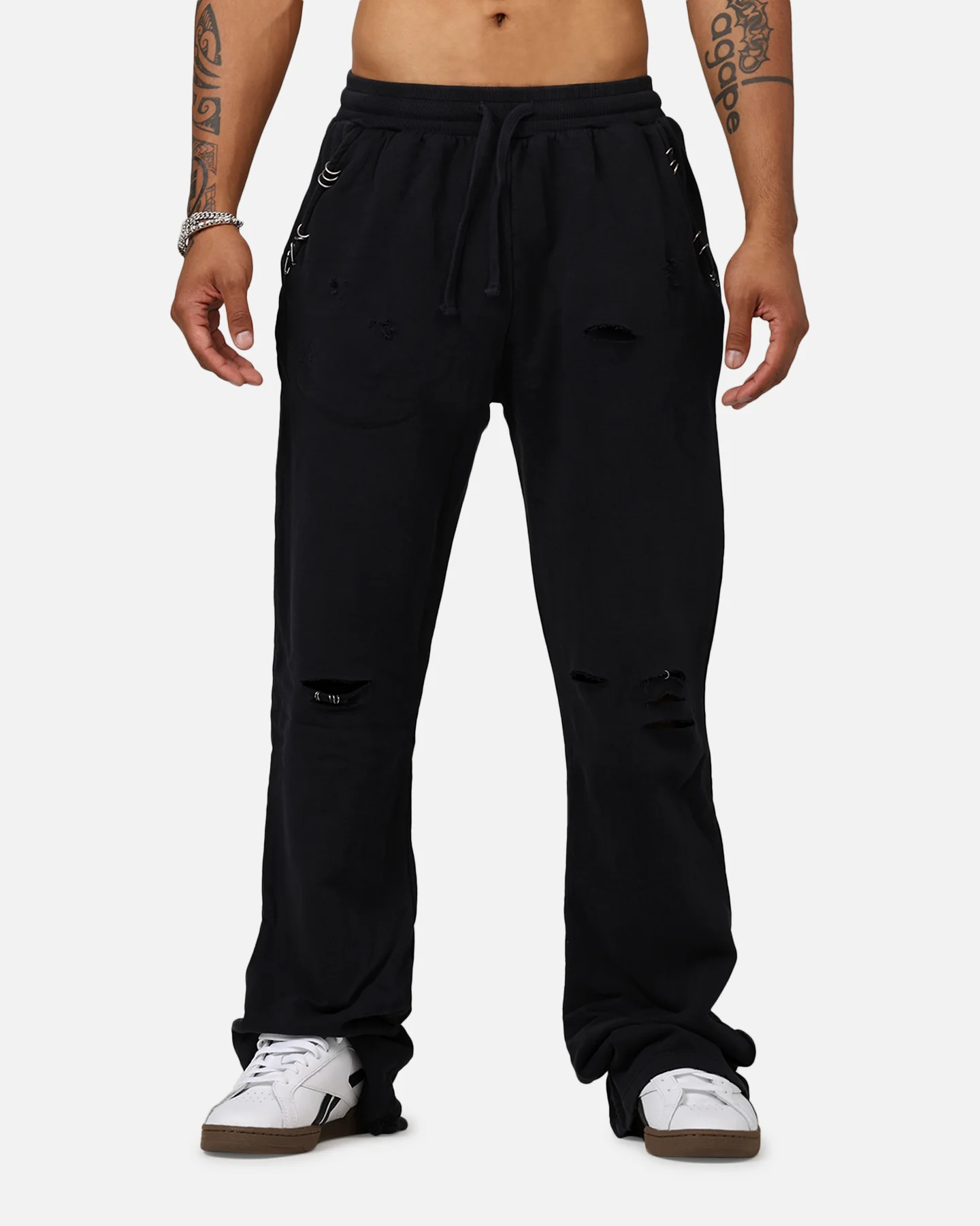 MNML Metal Ring Flared Sweatpants Black - Image 6
