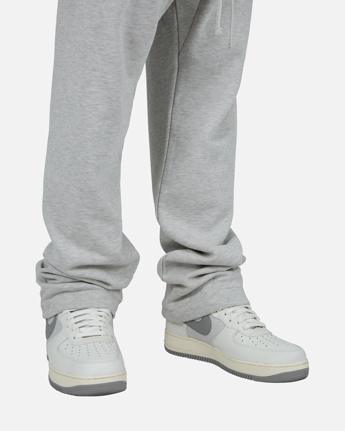 MNML Relaxed Everyday Sweatpants Grey - Image 7