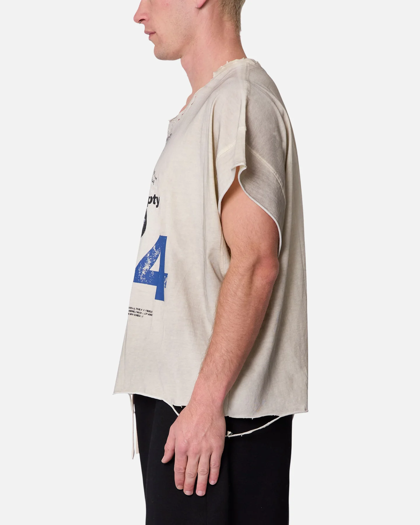 MNML Tattered Cut Off T-Shirt Off White - Image 4