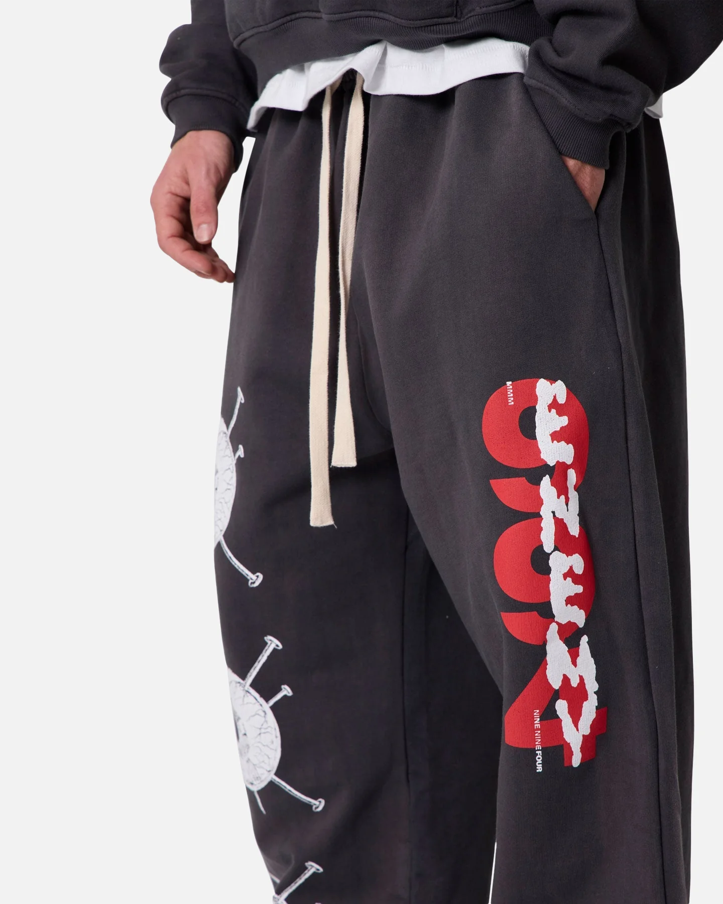 MNML Ultra Baggy Enemy Sweatpants Washed Black - Image 6