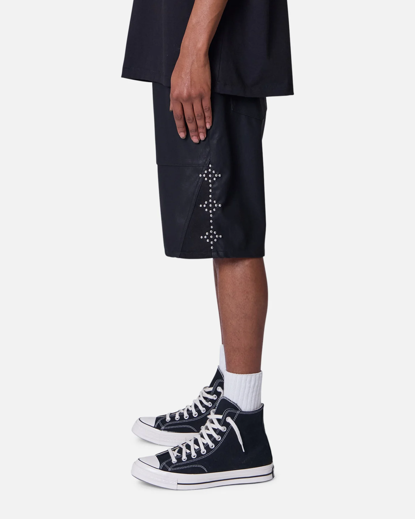 MNML Ultra Baggy Stud Leather Shorts Black - Image 3