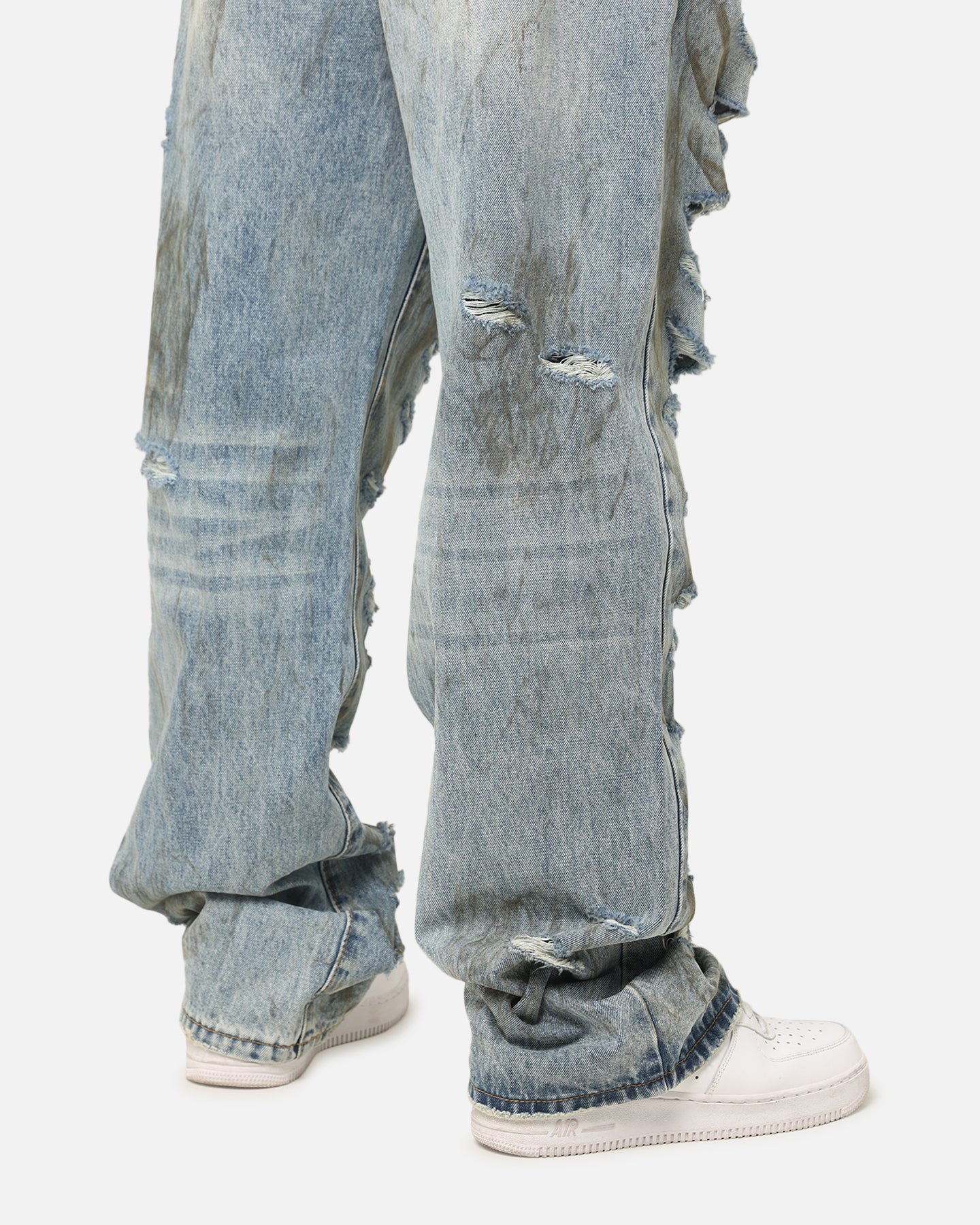 MNML Ultra Baggy Thrashed Denim Jeans Blue - Image 4