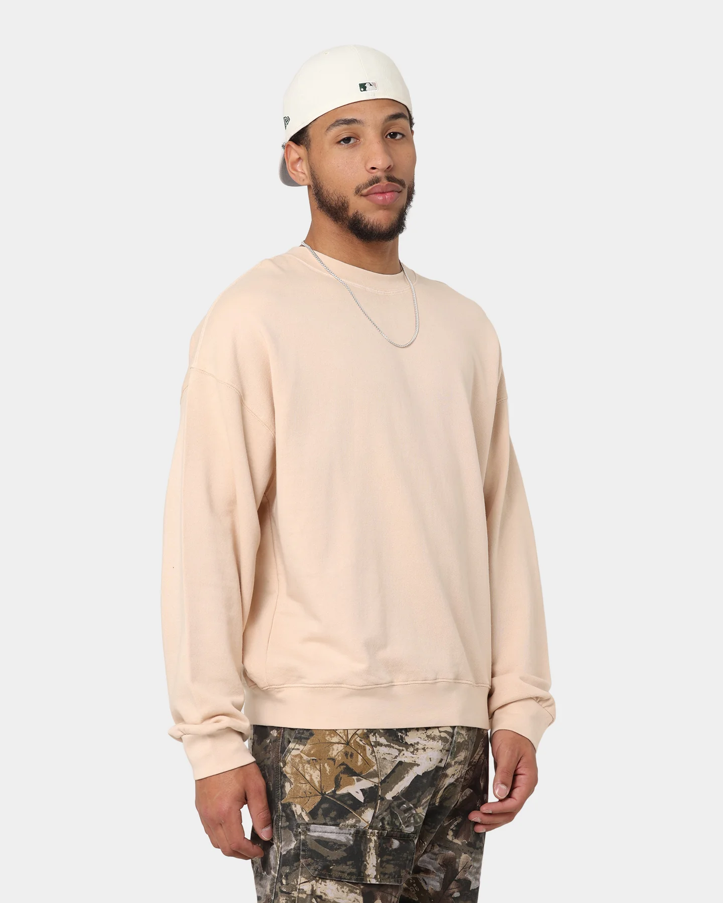 MNML Vintage Wash Crewneck Cream - Image 5